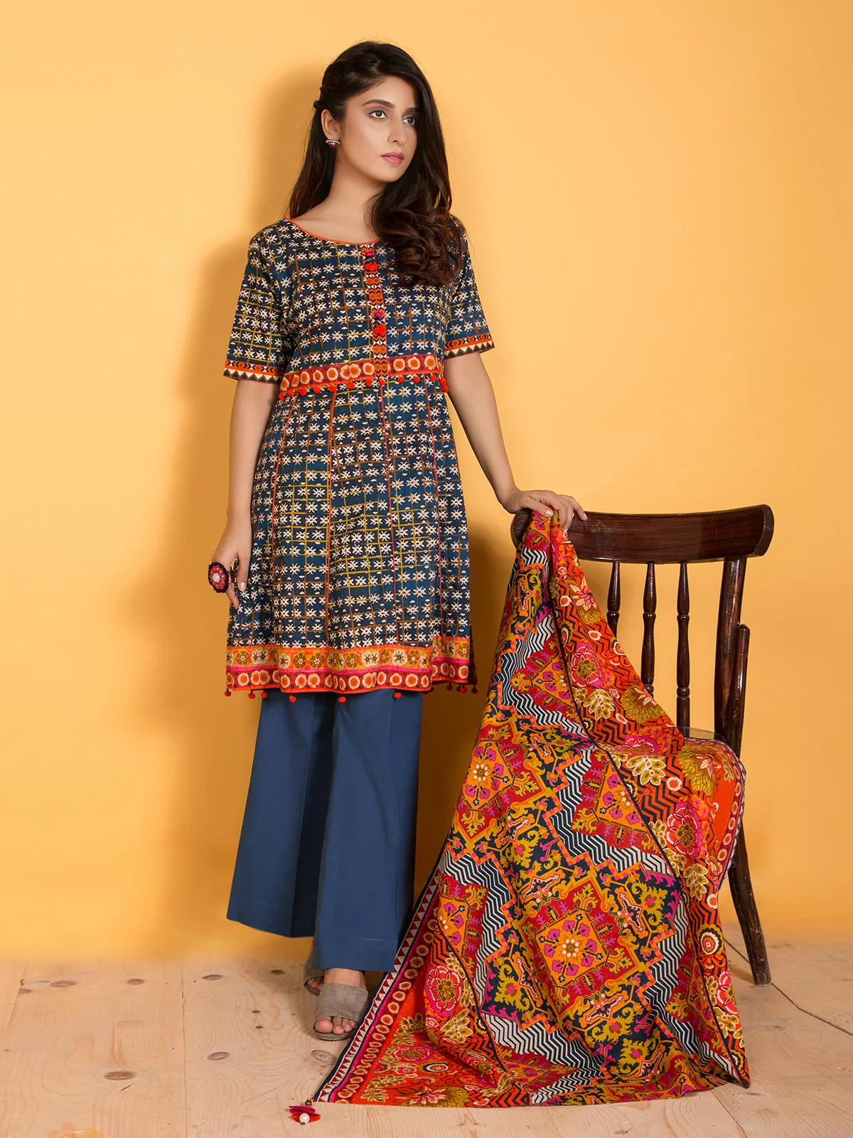 Unstitched Printed Cambric Suit - ELU19A6-19766