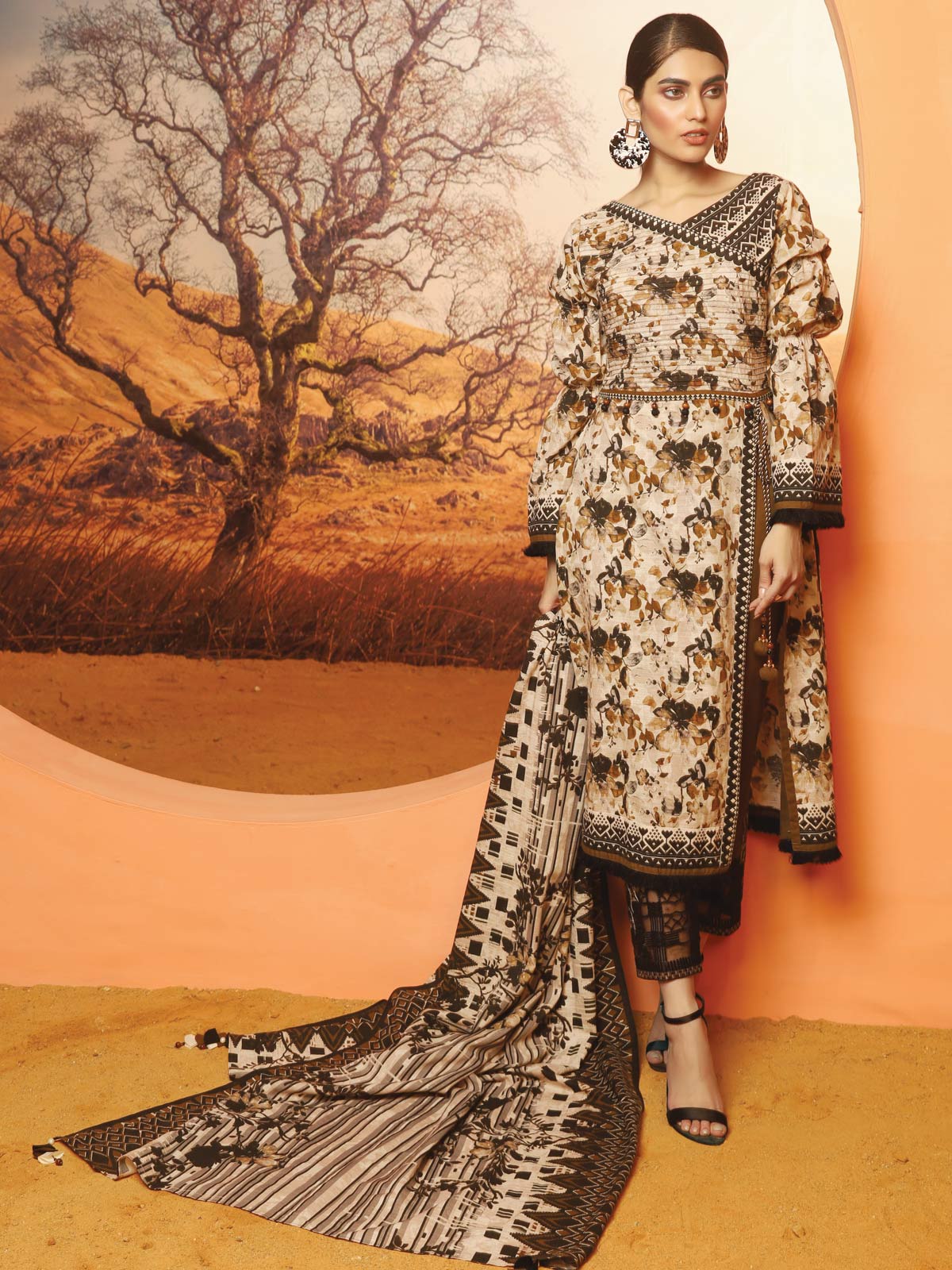 Unstitched Embroidered Khaddar Suit - ELU19W8-19844