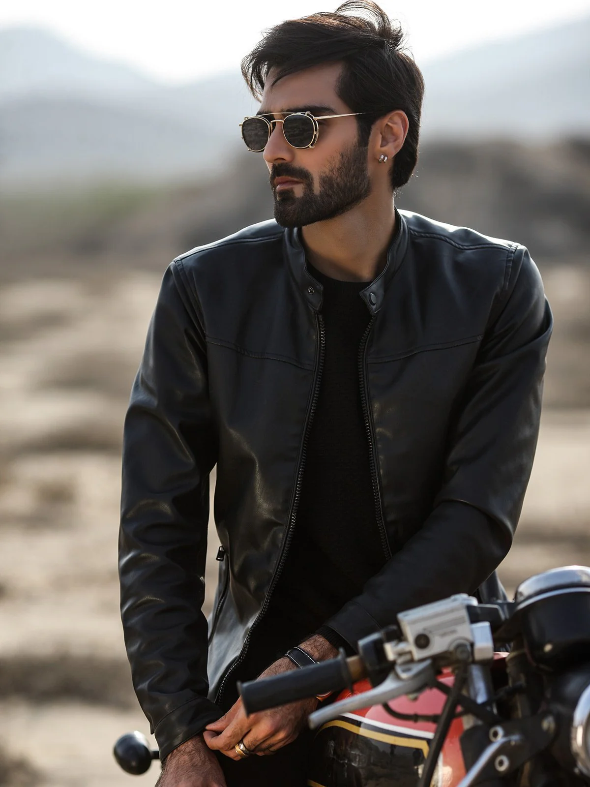Men's Black Jacket - EMTJ18-012