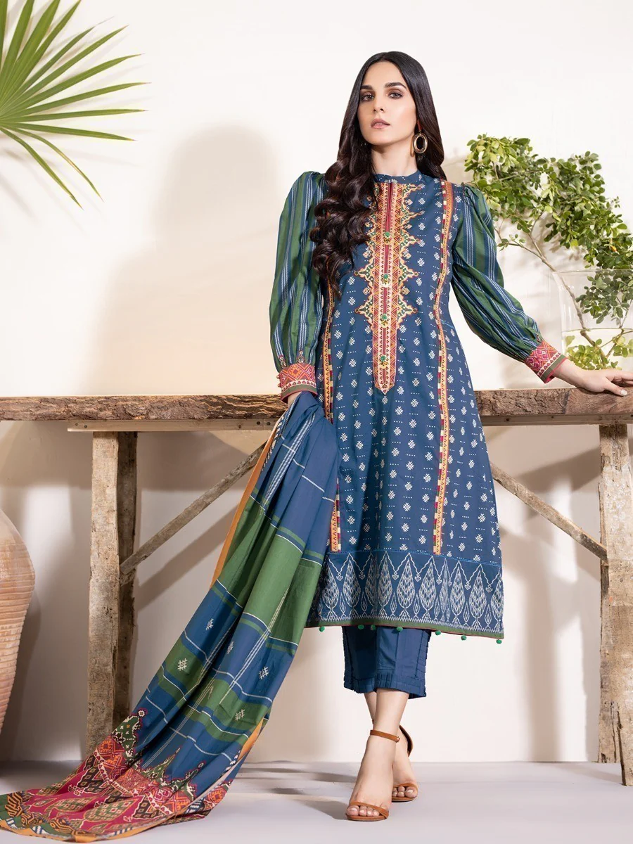 Unstitched Embroidered Cambric Suit - EWU20V7-20148