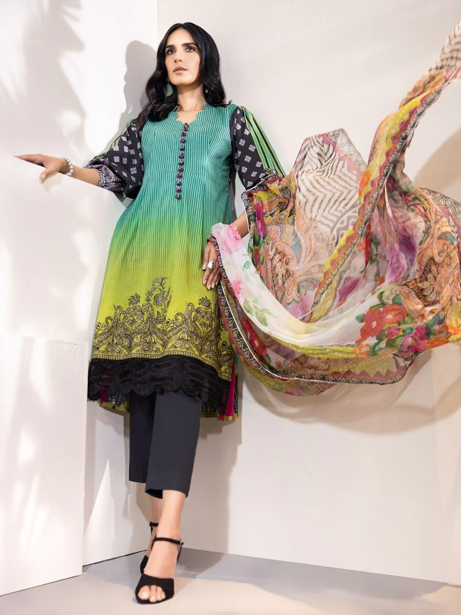 Unstitched Embroidered Cambric Suit - EWU20V7-20158