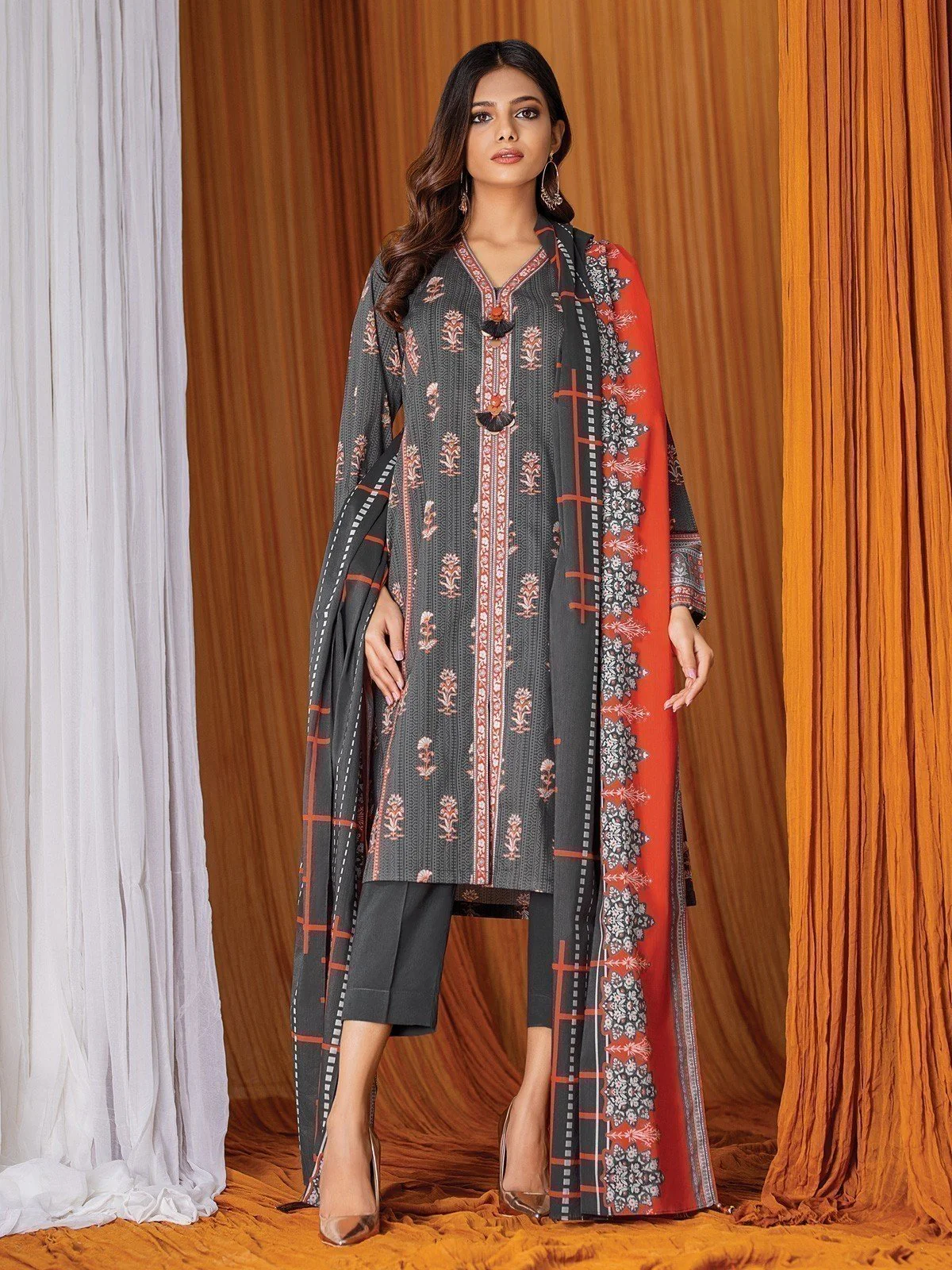 Unstitched Printed Lawn Suit - EWU21A1-20545