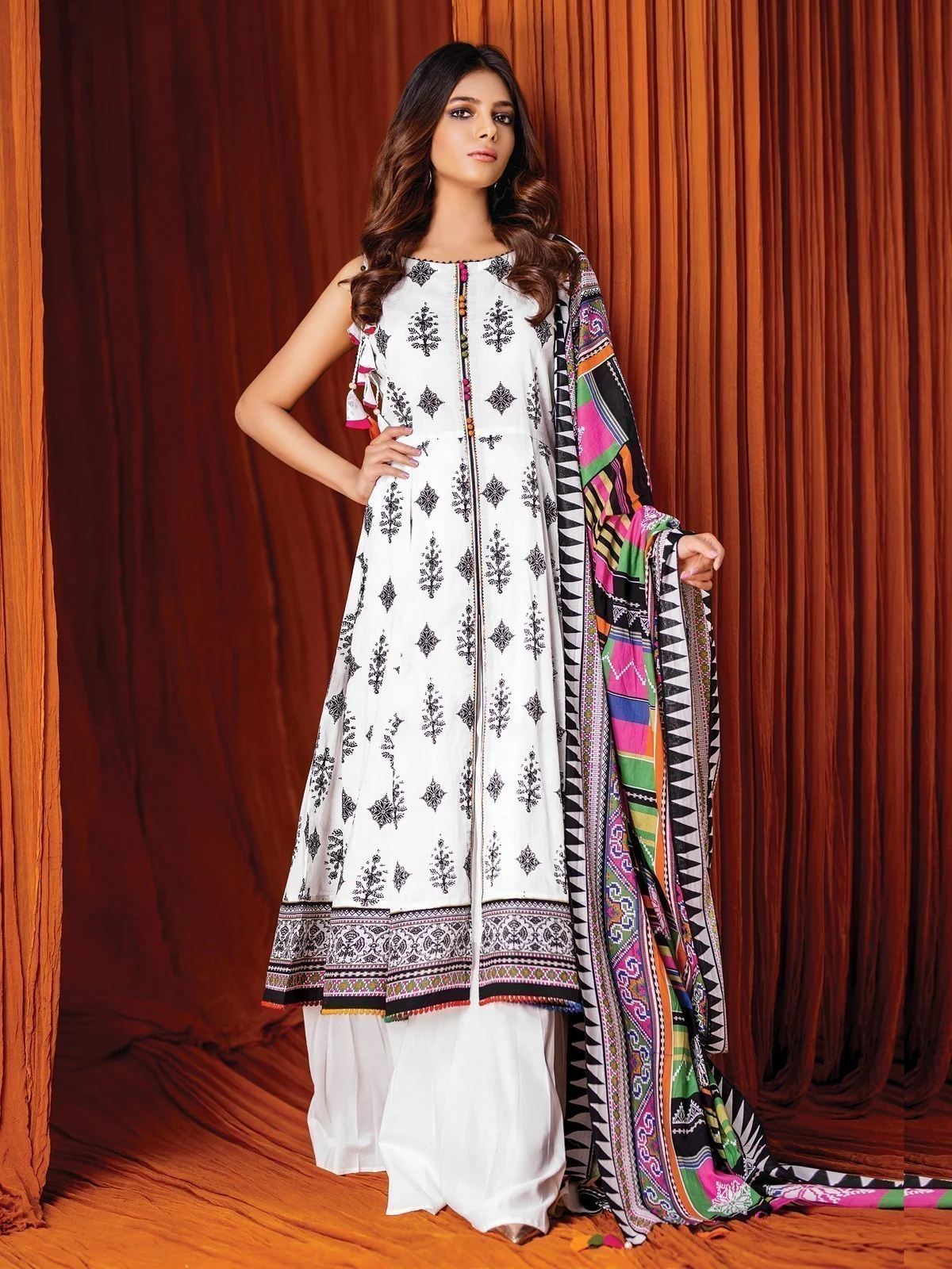 Unstitched Printed Lawn Suit - EWU21A1-20575