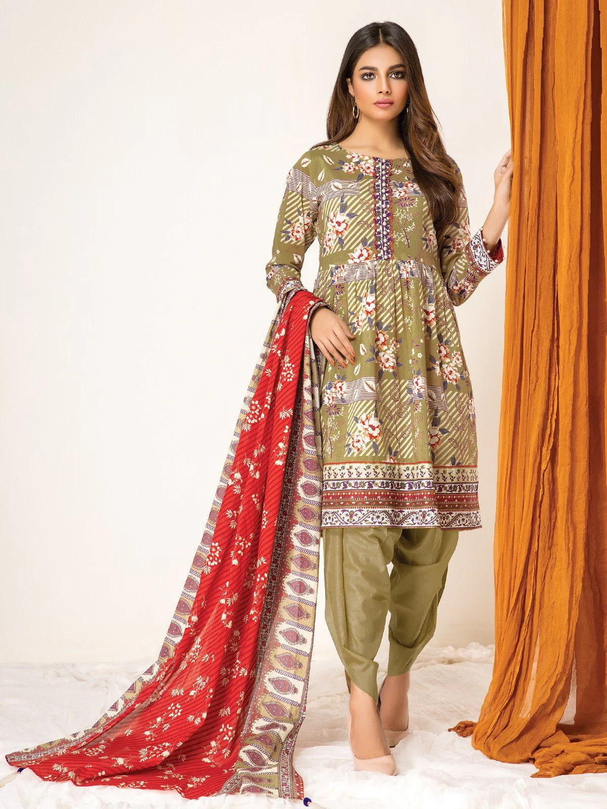 Unstitched Printed Lawn Suit - EWU21A1-20598