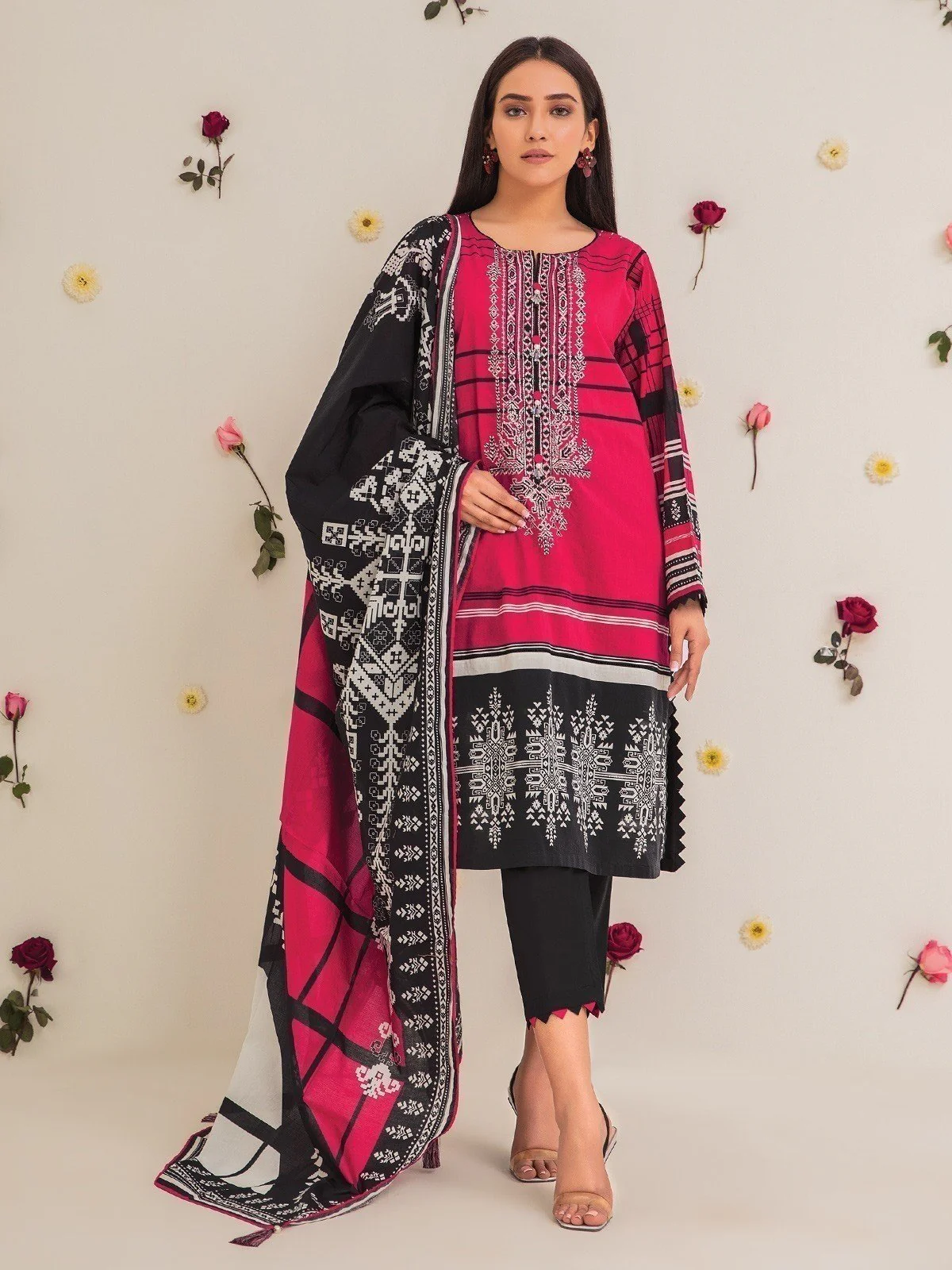 Unstitched Embroidered Lawn Suit - EWU21V2-20419