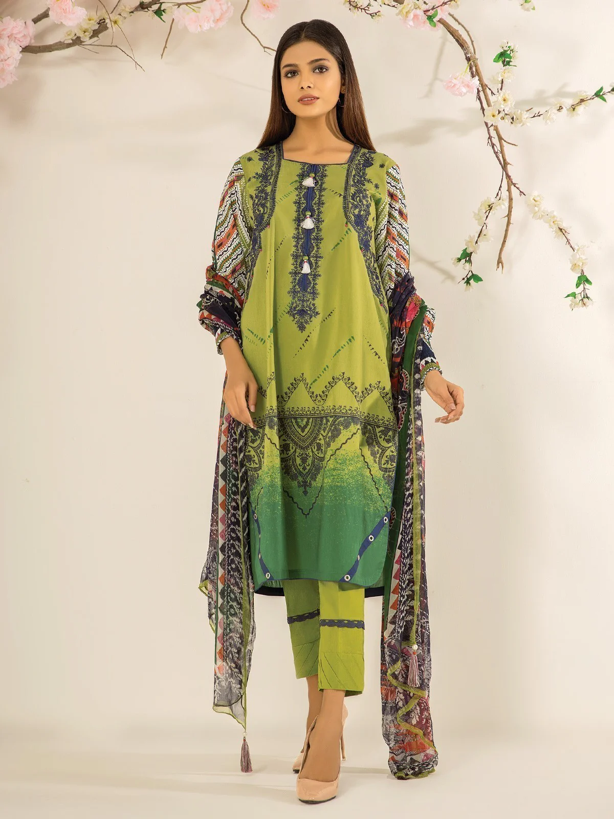 Unstitched Embroidered Lawn Suit - EWU21V2-20472