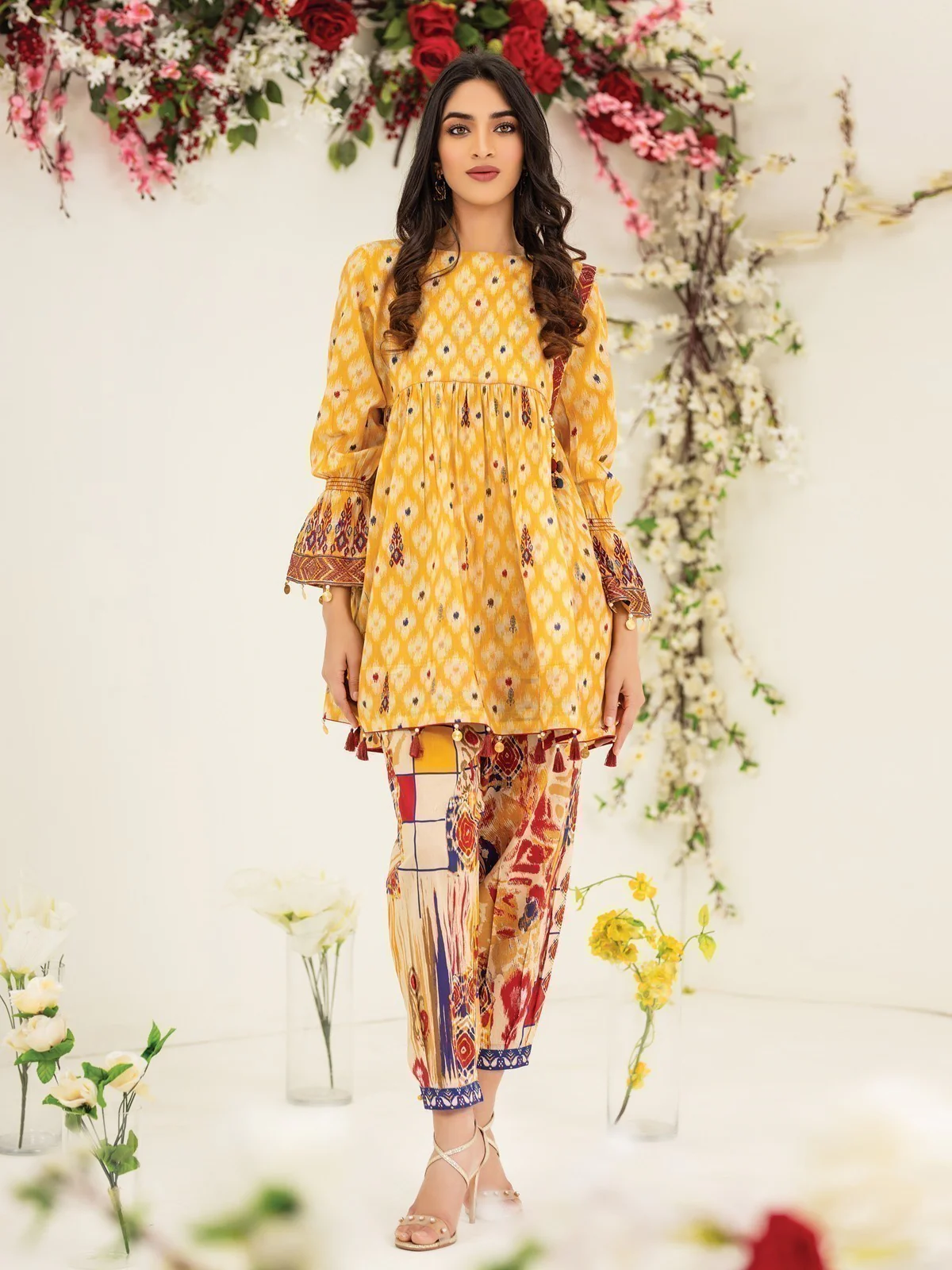 Unstitched Embroidered Lawn Shirt Trouser - EWU21V2-20489