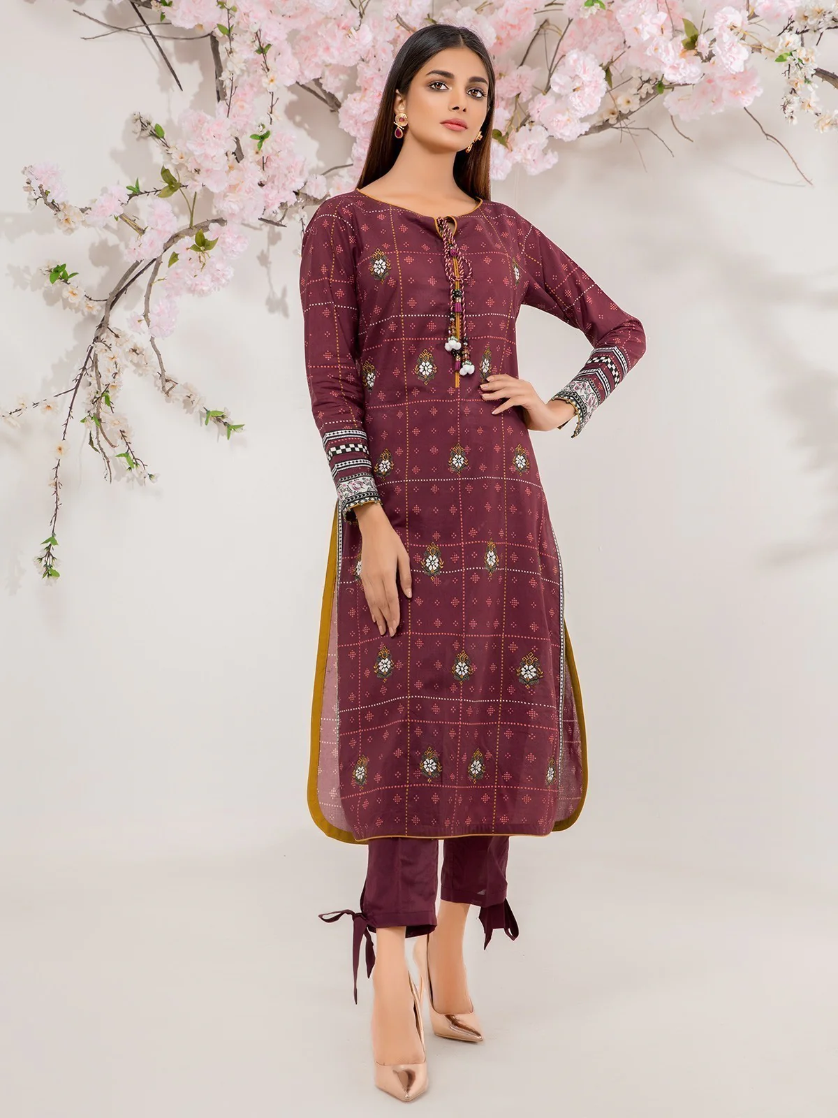 Unstitched Embroidered Lawn Shirt - EWU21V2-20514