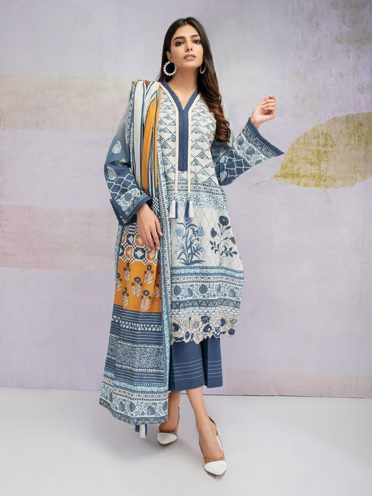 Unstitched Embroidered Khaddar Suit - EWU21V8-21692