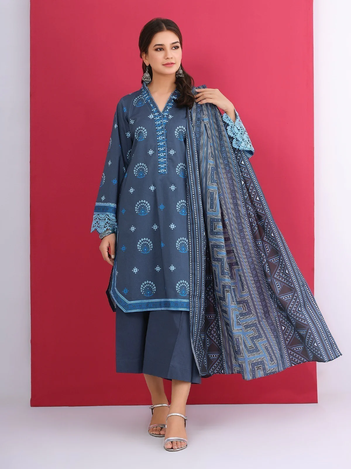 Unstitched Printed Lawn Suit - EWU22A1-23011