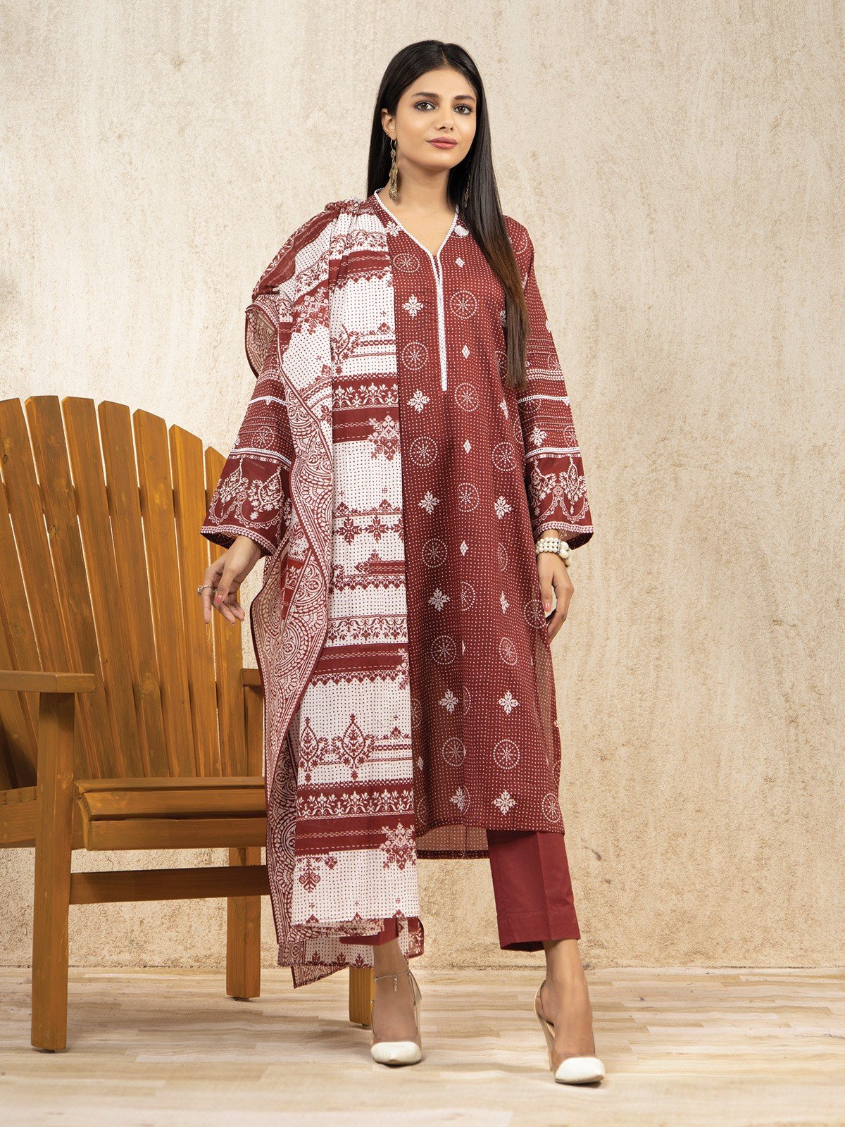 Unstitched Printed Lawn Suit - EWU22A1-23107