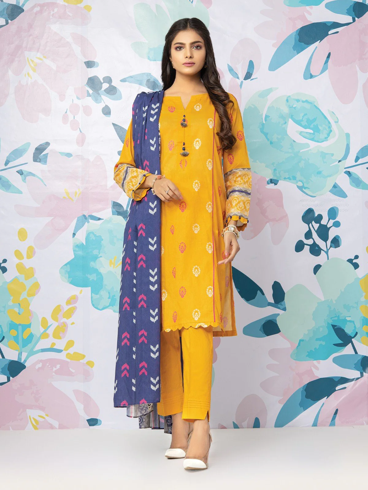 Unstitched Printed Lawn Suit - EWU22A1-23422