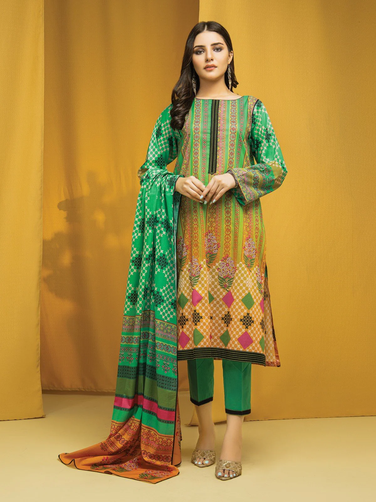 Unstitched Printed Lawn Suit - EWU22A1-23472