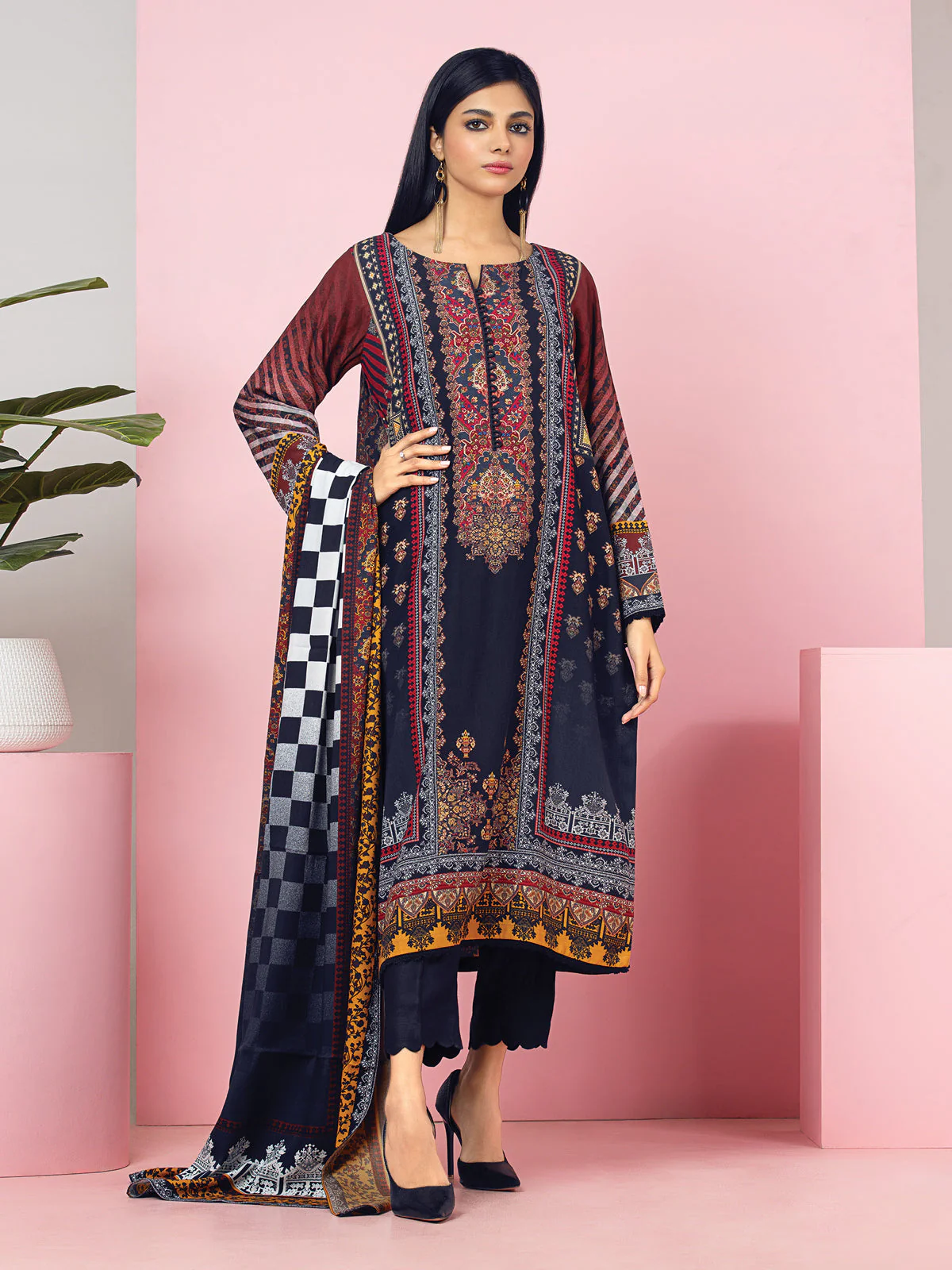 Unstitched Printed Viscose Suit - EWU22A4-24019XXL