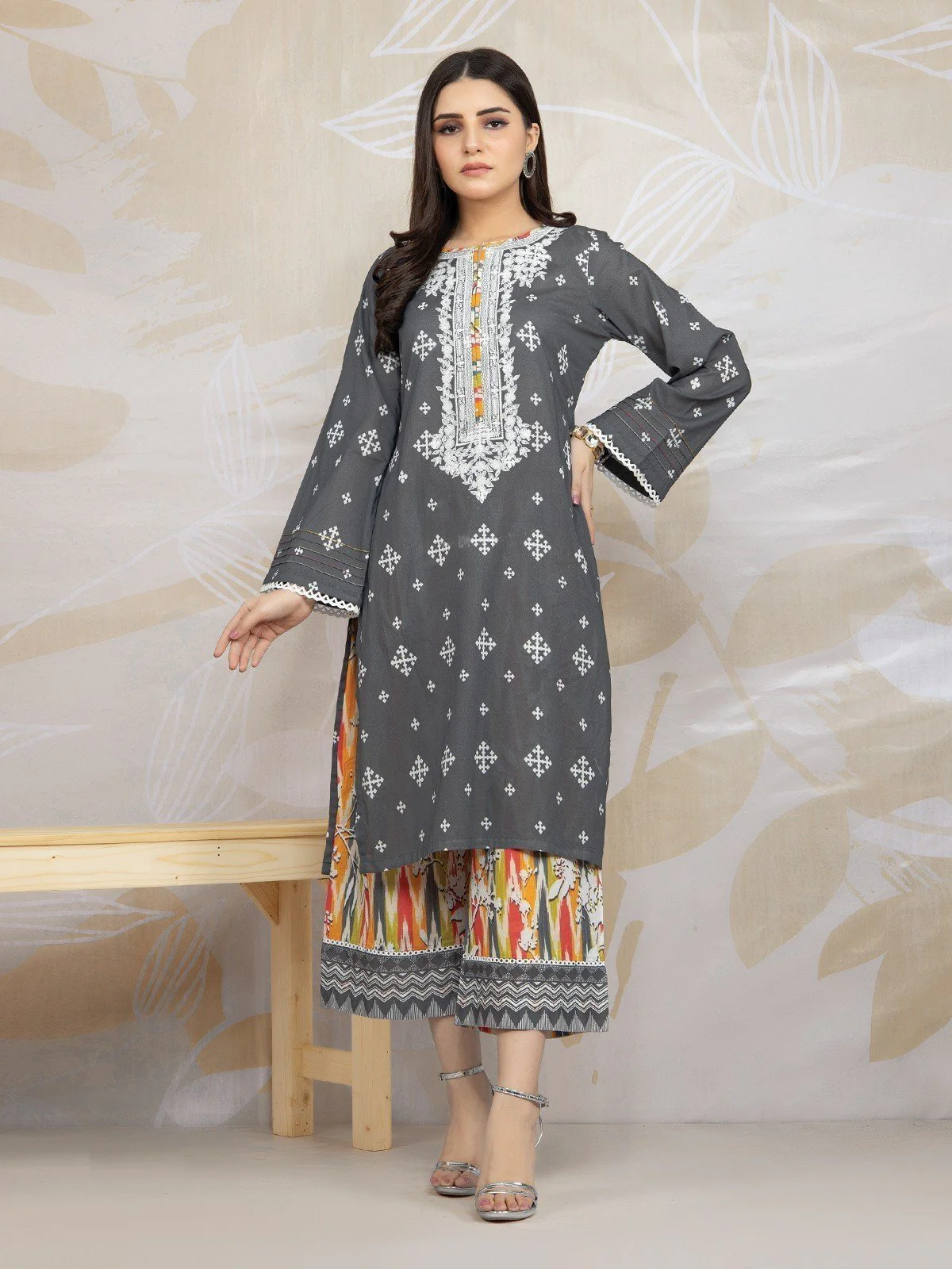 Unstitched Embroidered Lawn Shirt Trouser - EWU22V1-23666