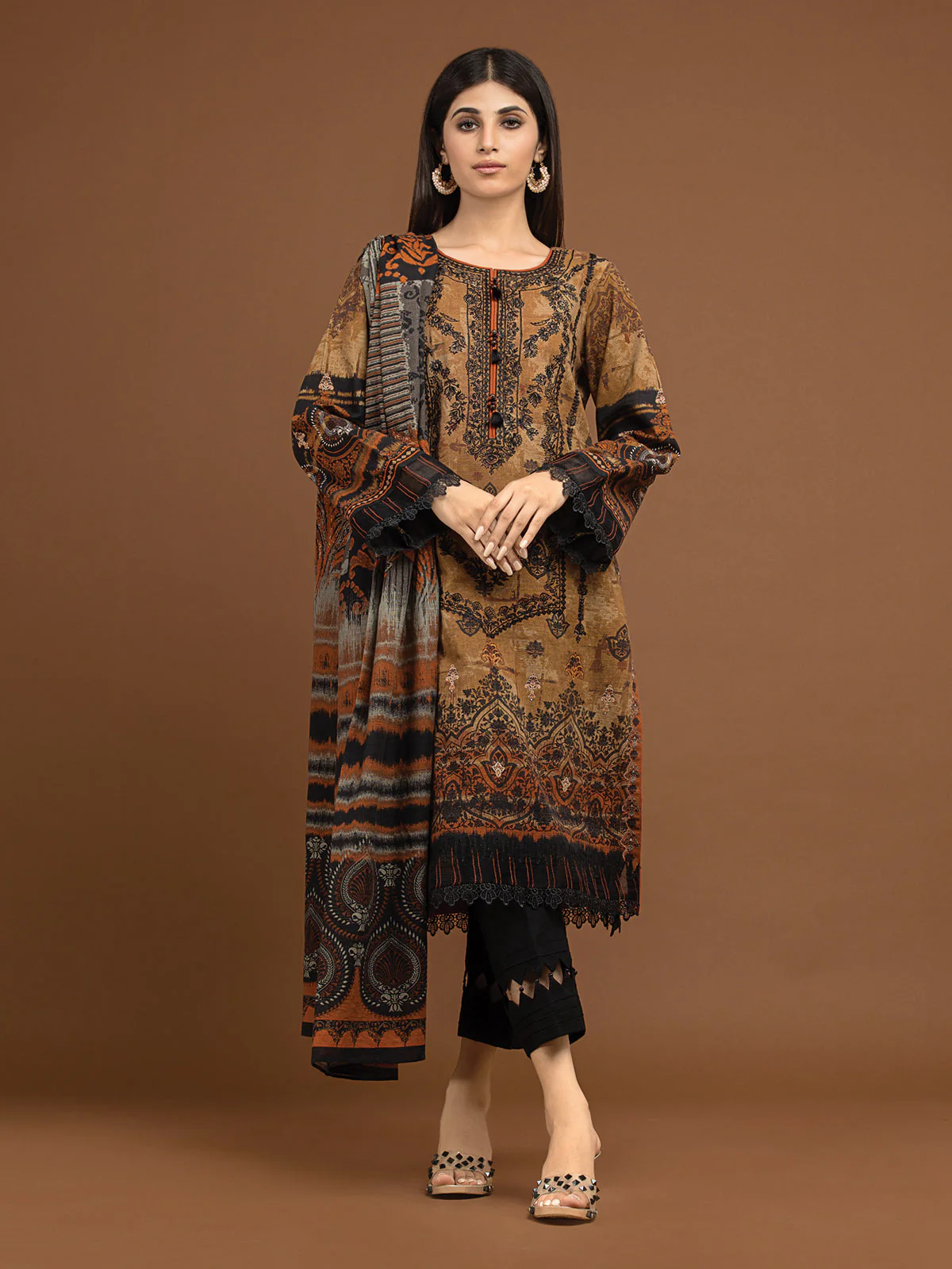 Unstitched Embroidered Khaddar Suit - EWU22V11-25027XXL