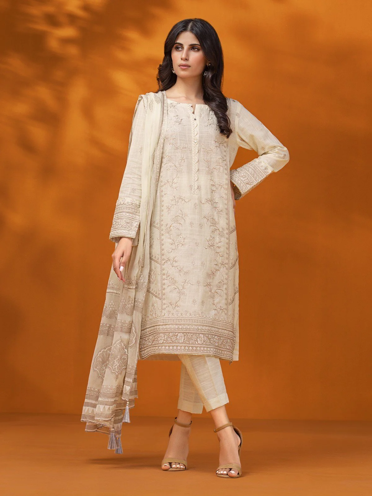 Unstitched Embroidered Cross Hatch Suit - EWU22V17-26491