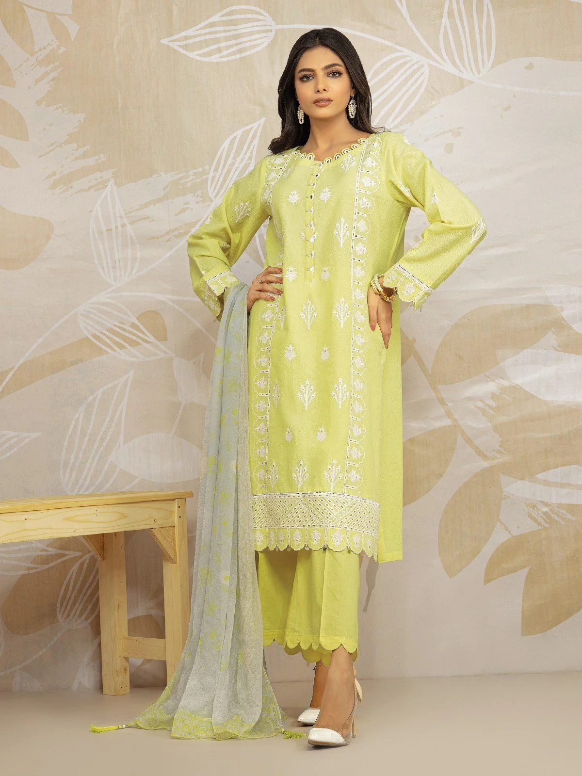 Unstitched Embroidered Jacquard Suit - EWU22V3-23565