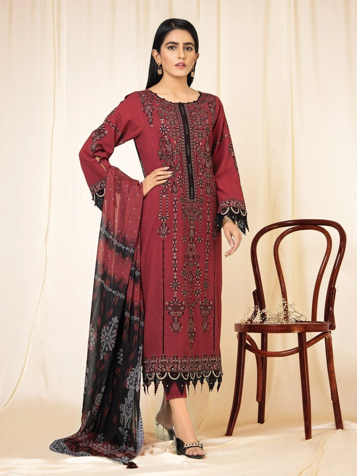 Unstitched Embroidered Jacquard Suit - EWU22V3-23728