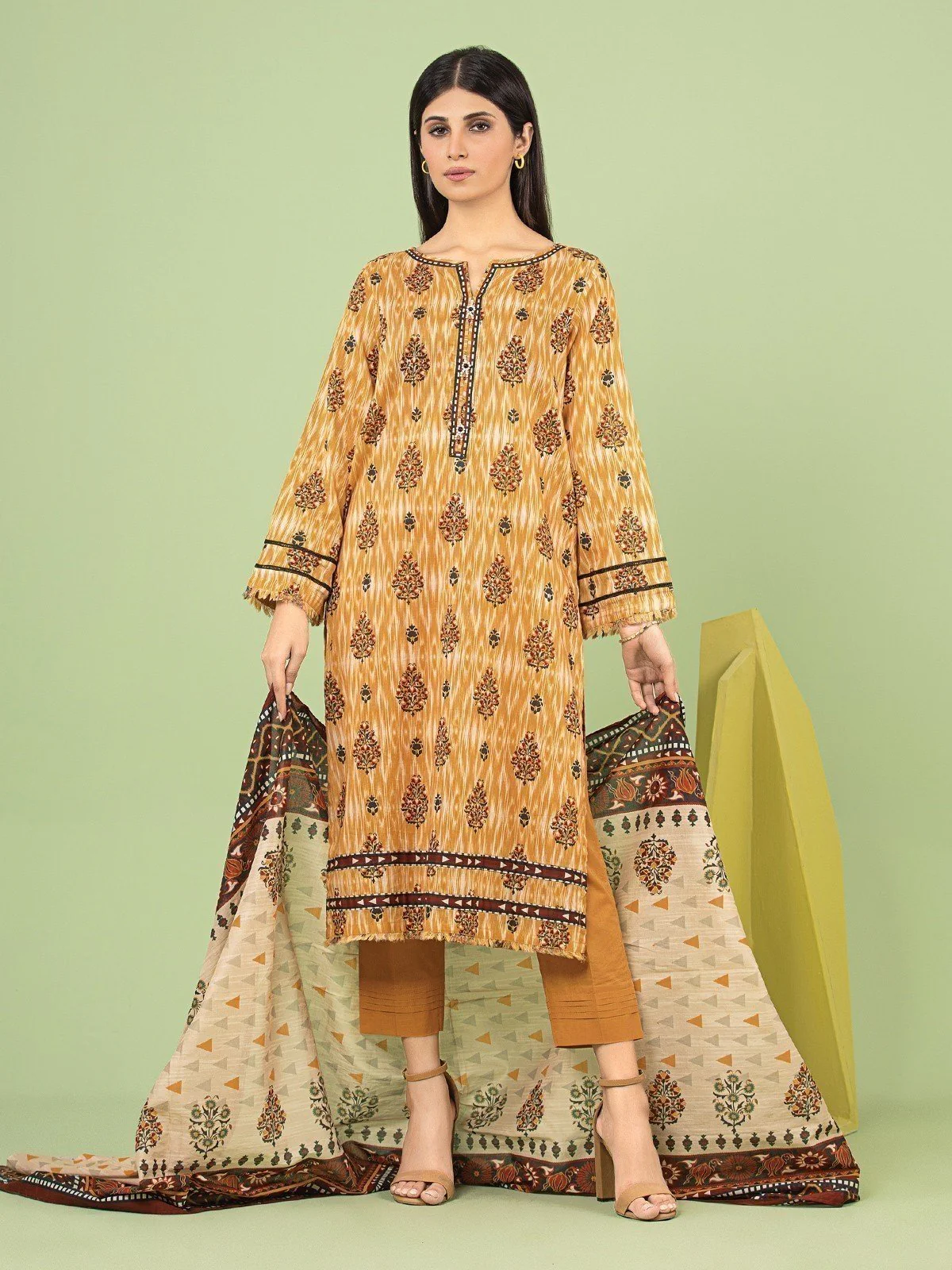Unstitched Printed Lawn Suit - EWU23A1-26046