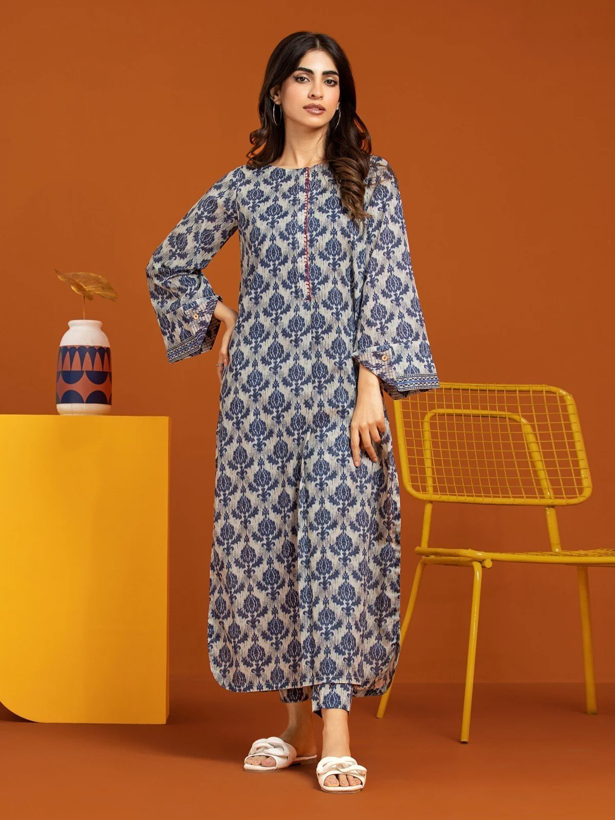 Unstitched Printed Khaddar Shirt Trouser - EWU23A3-26418ST