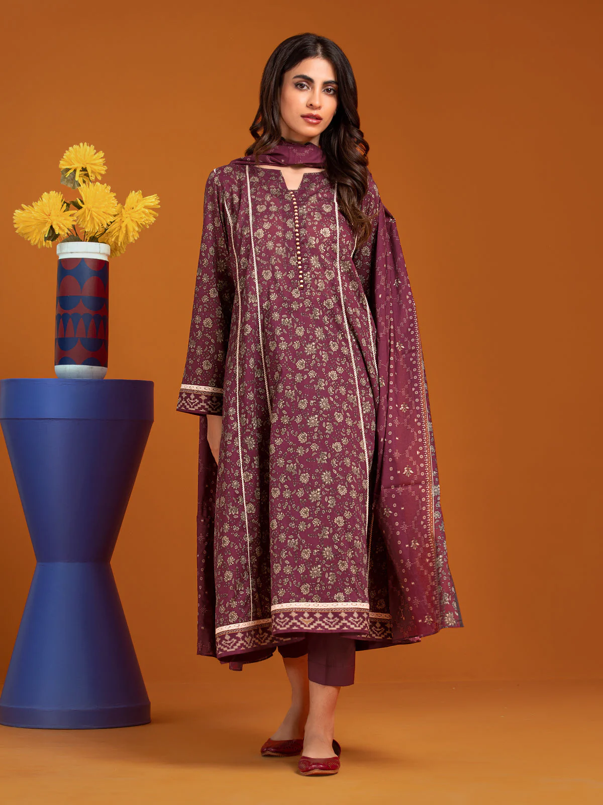 Unstitched Printed Khaddar Suit - EWU23A3-27105-3P
