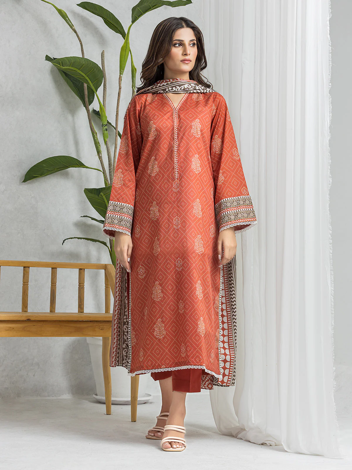Unstitched Printed Lawn Suit - EWU24A1-28281-3P