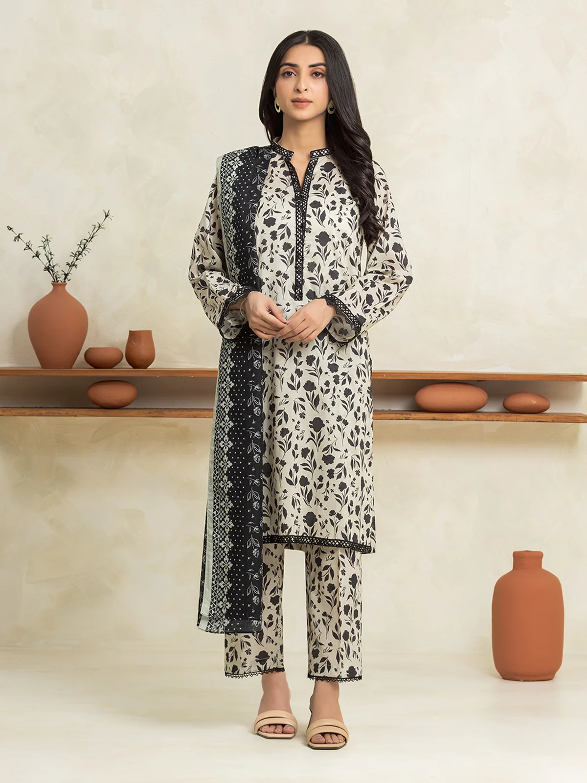 Unstitched Printed Lawn Suit - EWU24A1-29019-3P