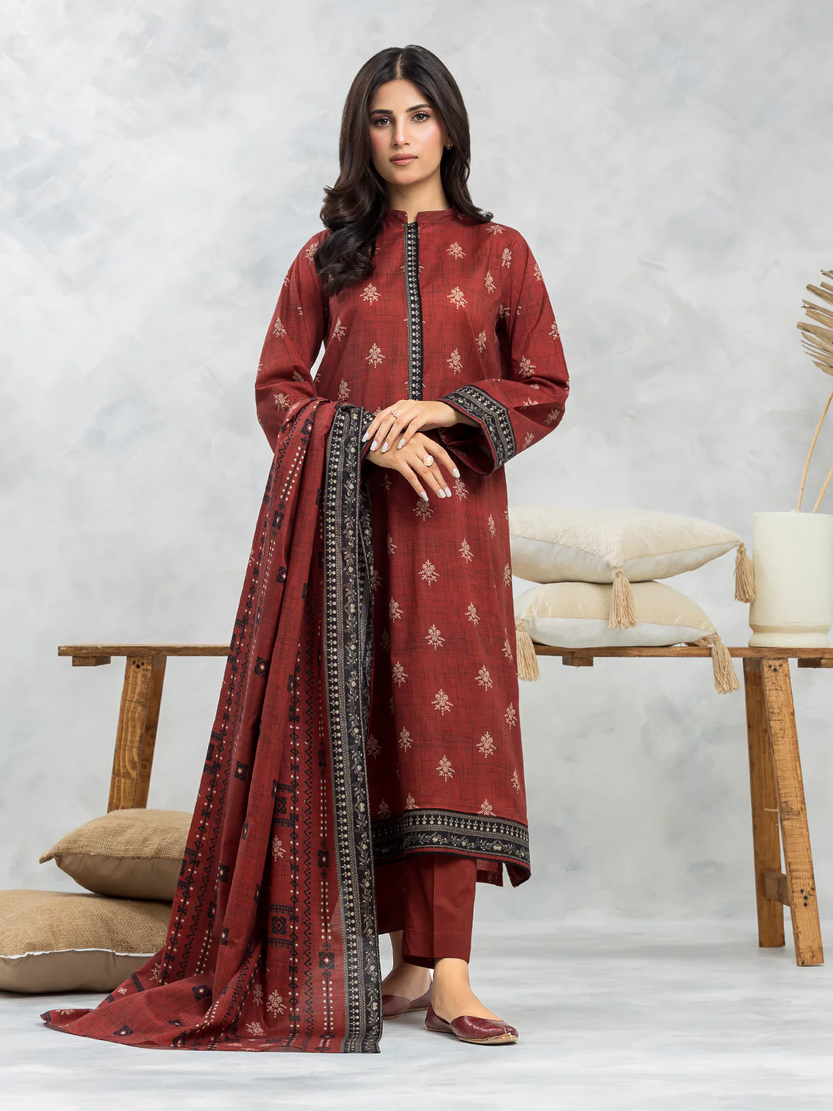 Unstitched Printed Lawn Suit - EWU24A1-29095-3P