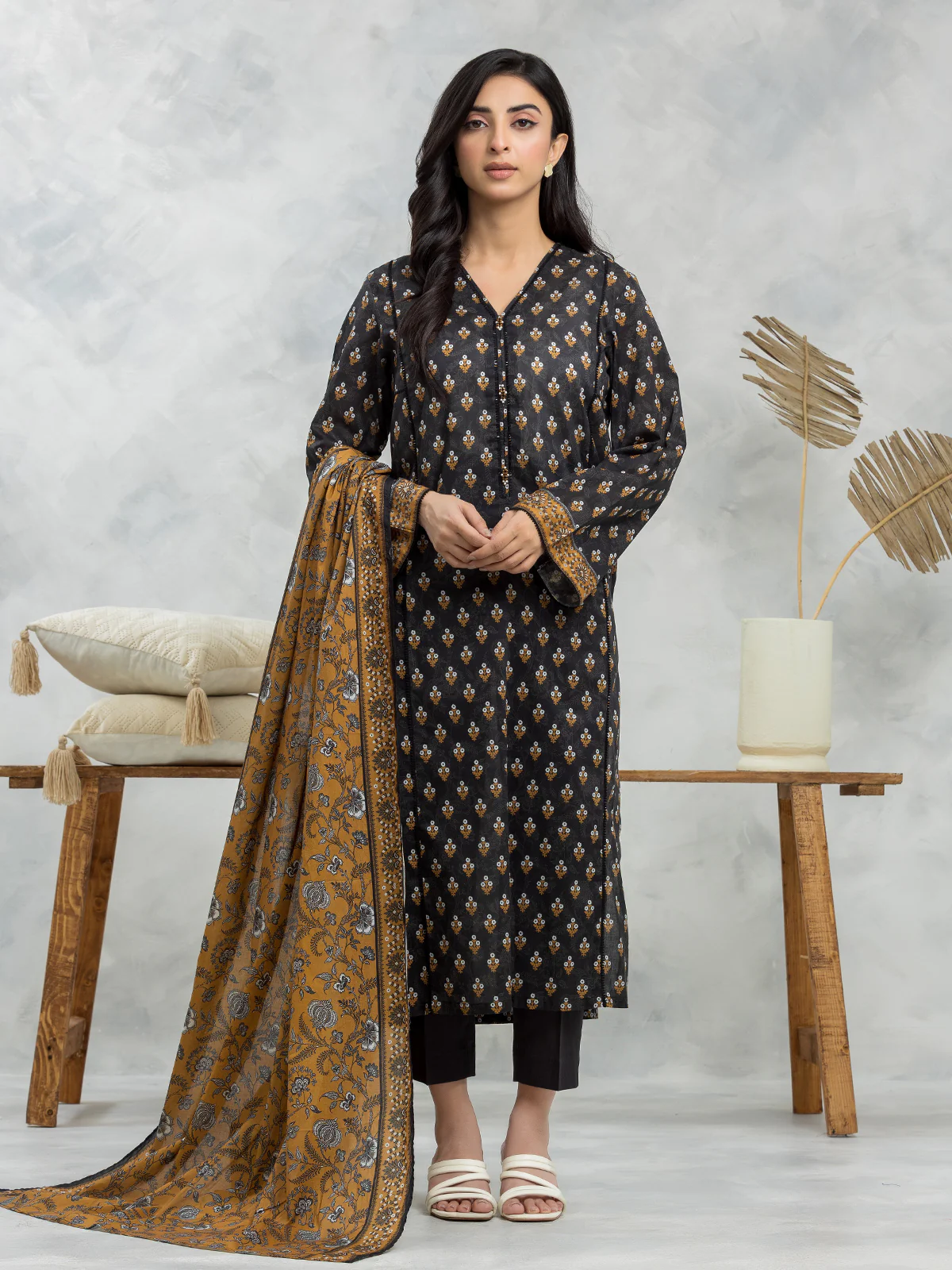 Unstitched Printed Lawn Suit - EWU24A1-29482-3P