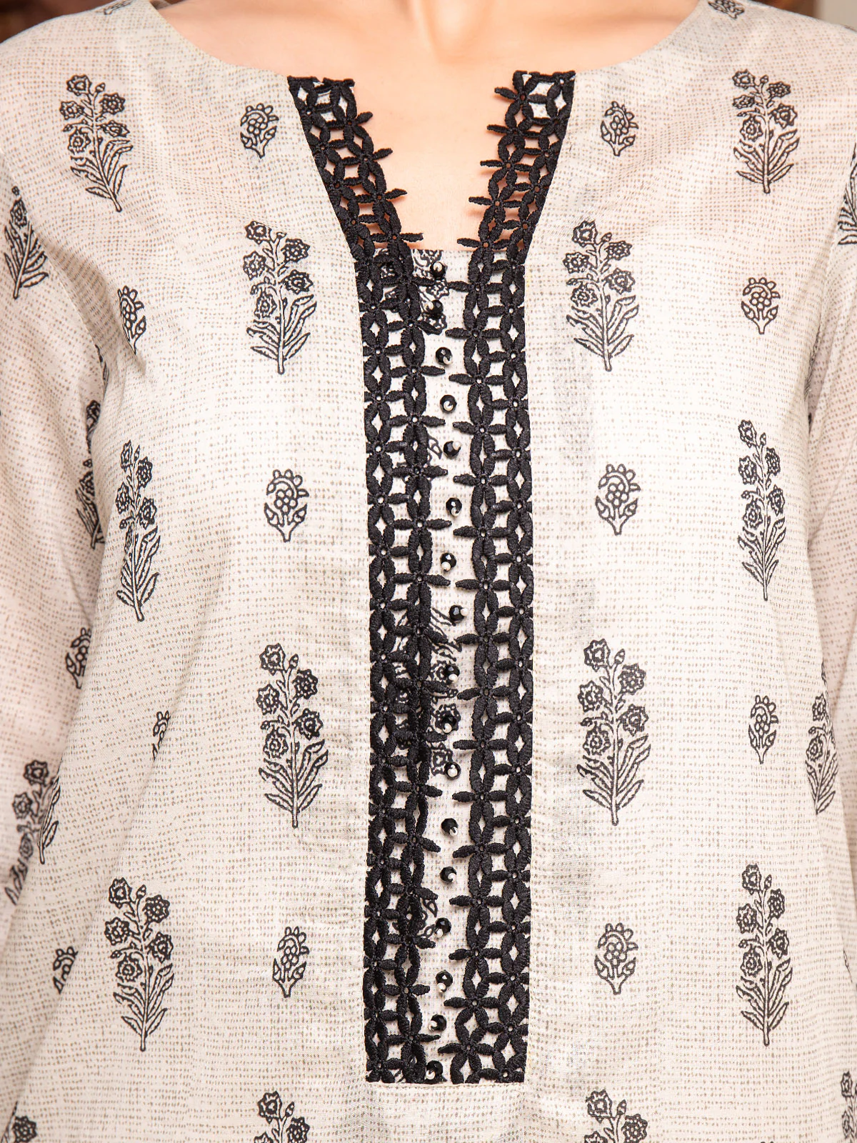 Unstitched Printed Cambric Suit - EWU24A2-27292-3P - Image 5