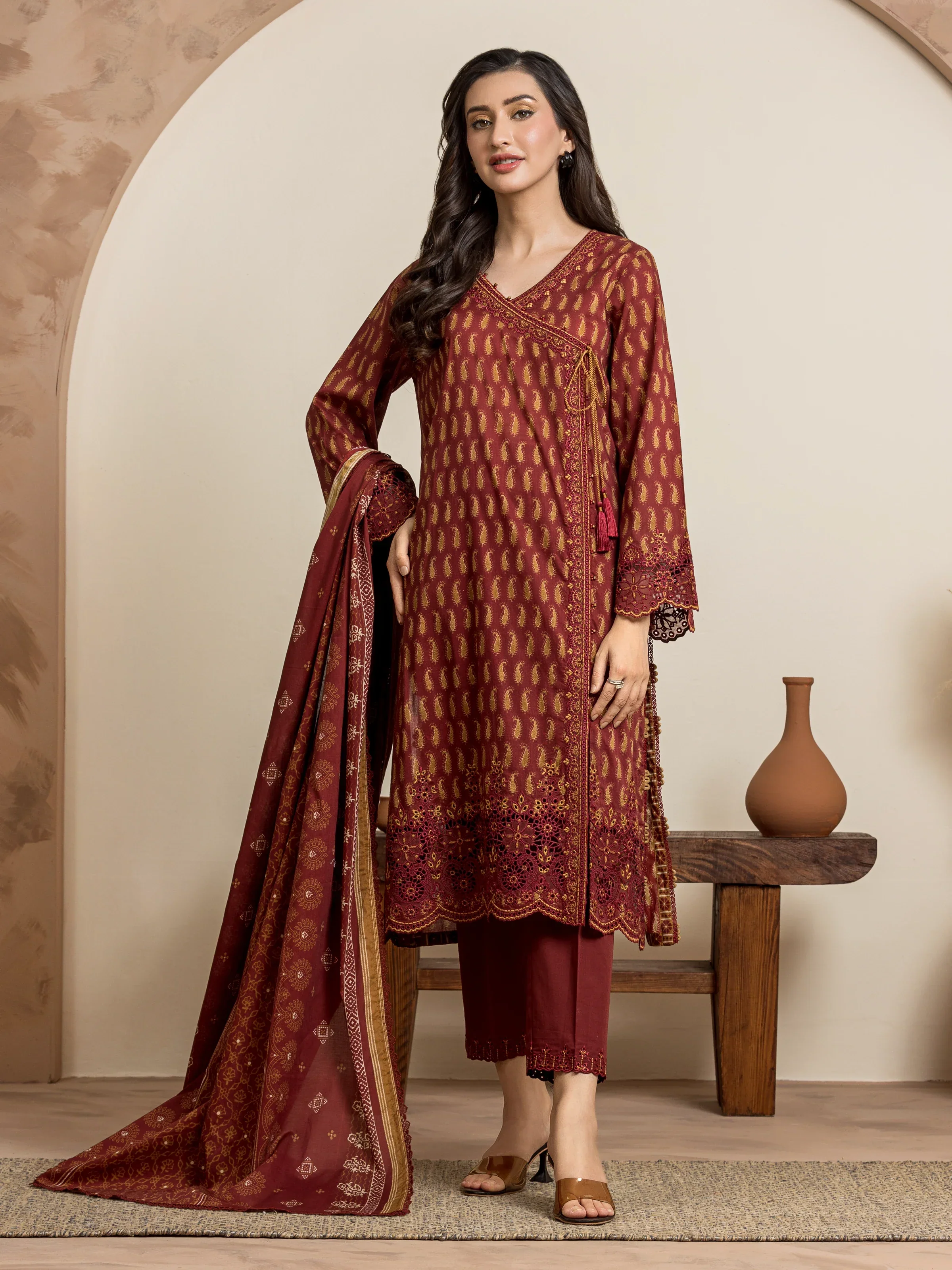 Unstitched Embroidered Lawn Shirt Dupatta - EWU24V1-30038SD