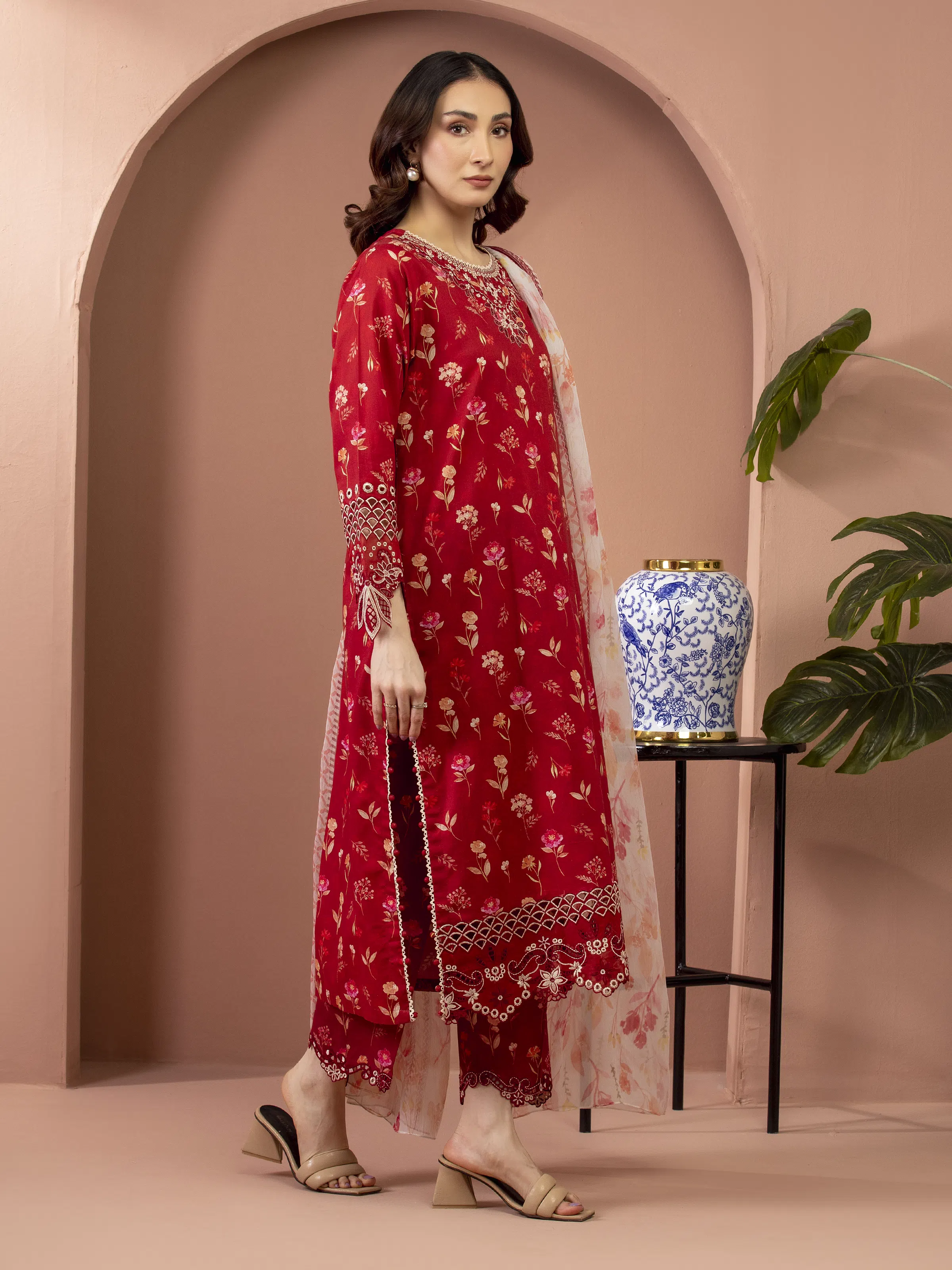 Unstitched Embroidered Lawn Shirt Trouser - EWU5V1-31454ST - Image 3