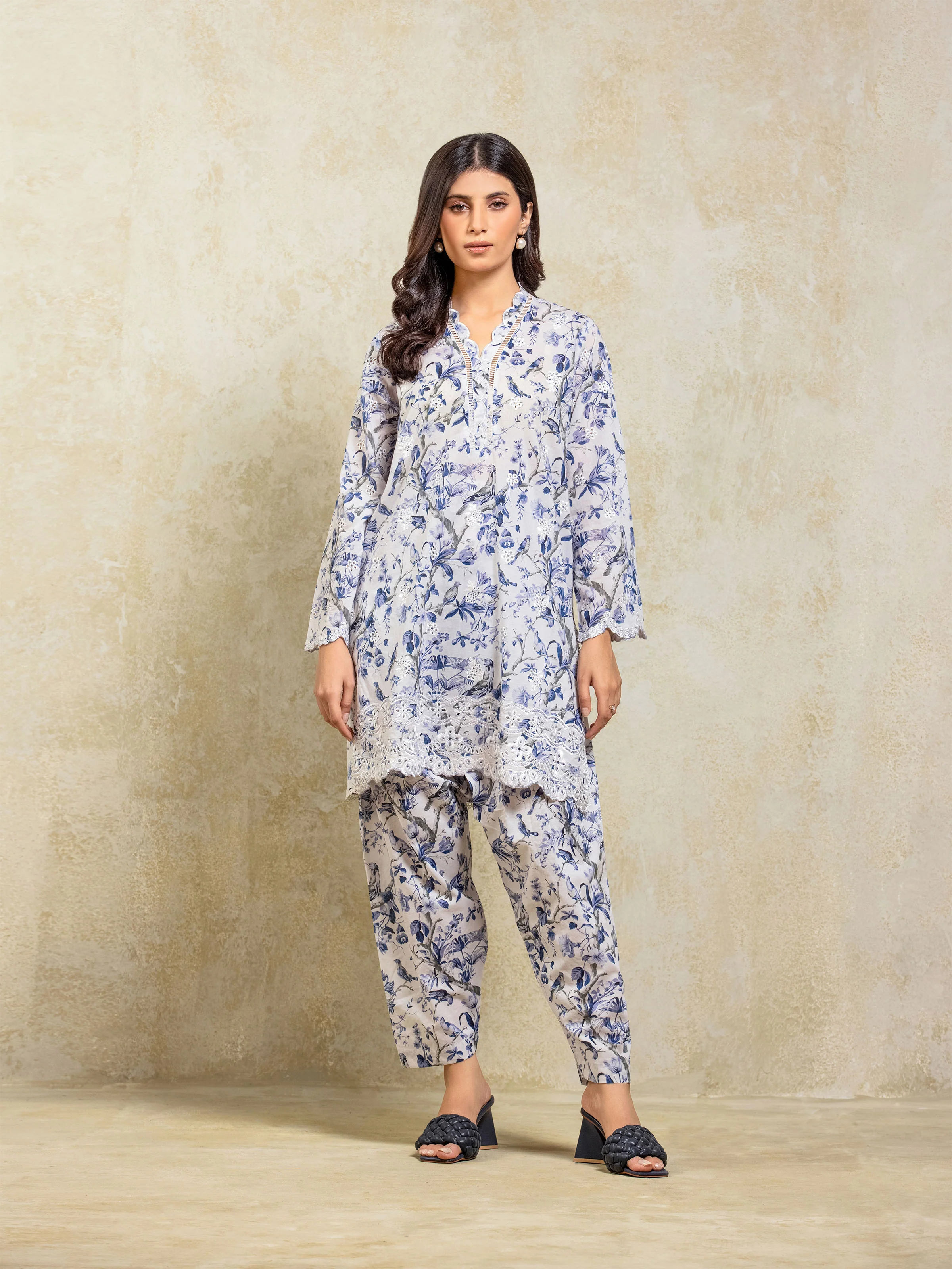 Pret Embroidered Lawn Co-ord Set - EWTKE5-81868ST