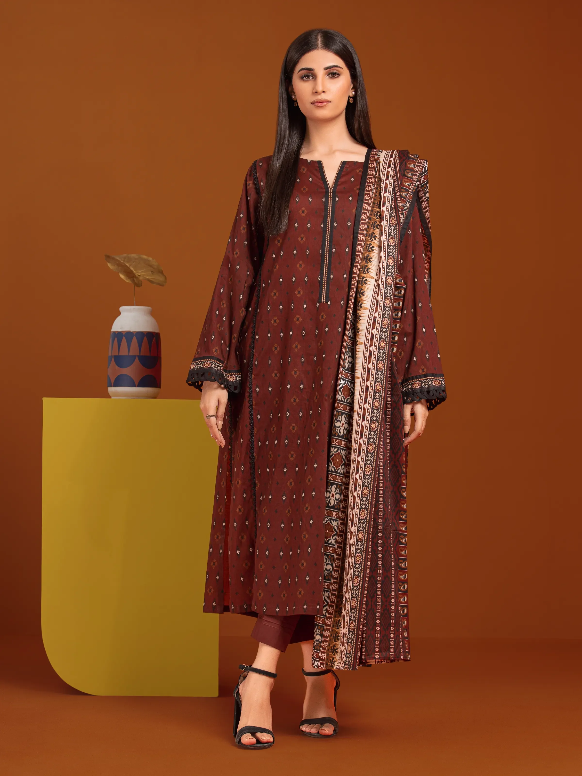 Unstitched Printed Khaddar Suit - EWU24A3-27055-3P