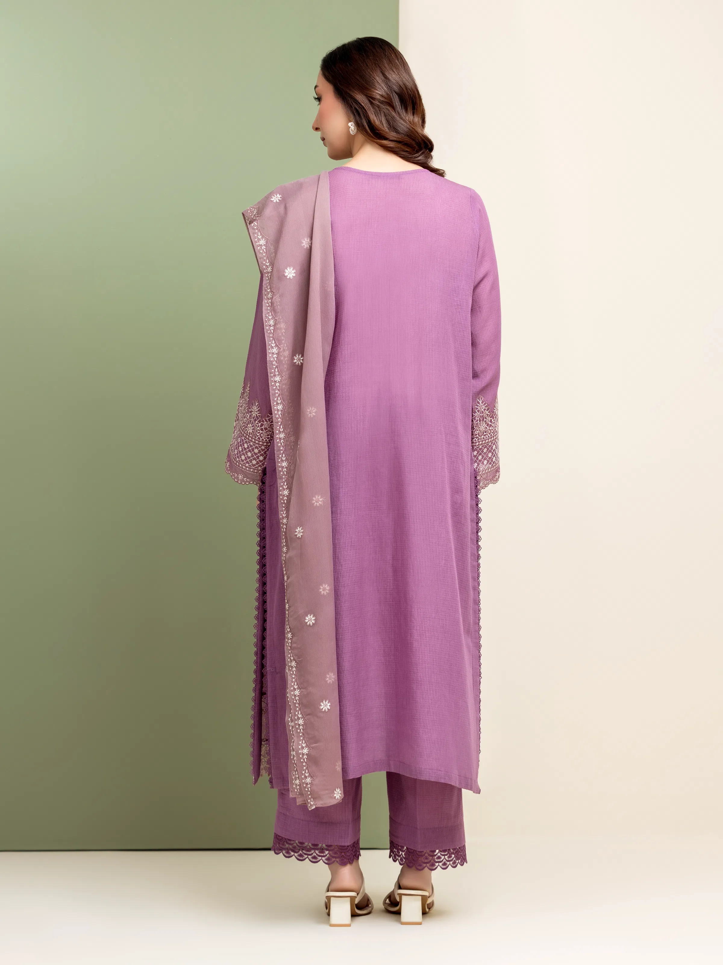 Unstitched Embroidered Lawn Suit - EWU5V1-31234-3P - Image 2
