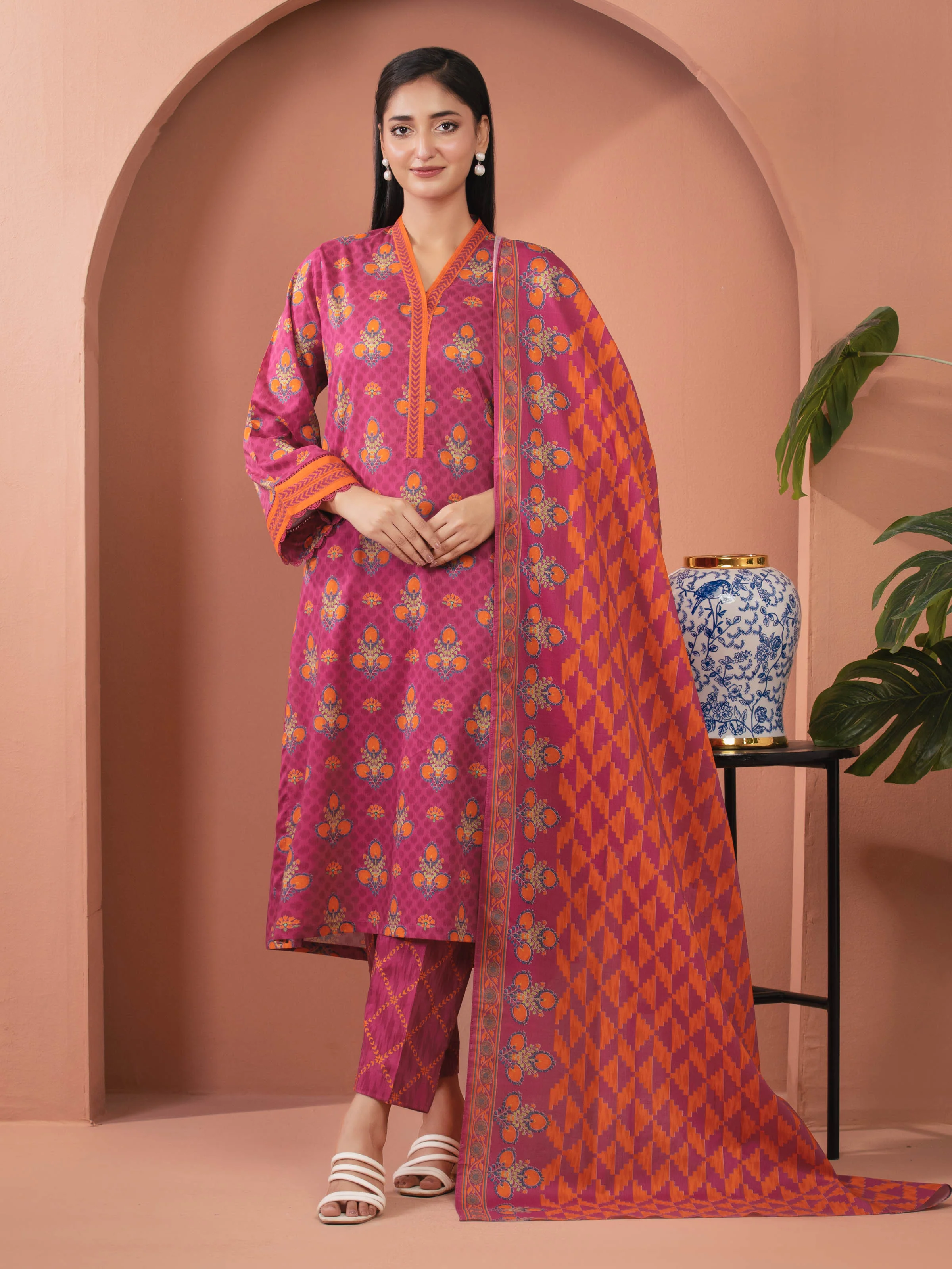 Unstitched Printed Lawn Suit - EWU5A1-35665-3P