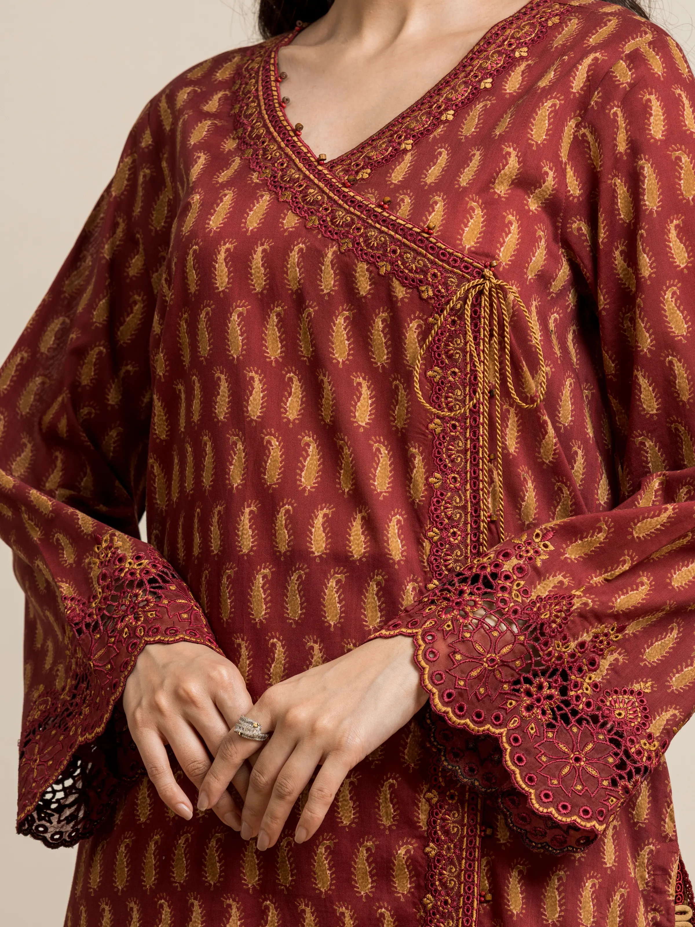 Unstitched Embroidered Lawn Suit - EWU24V1-30038-3P - Image 2