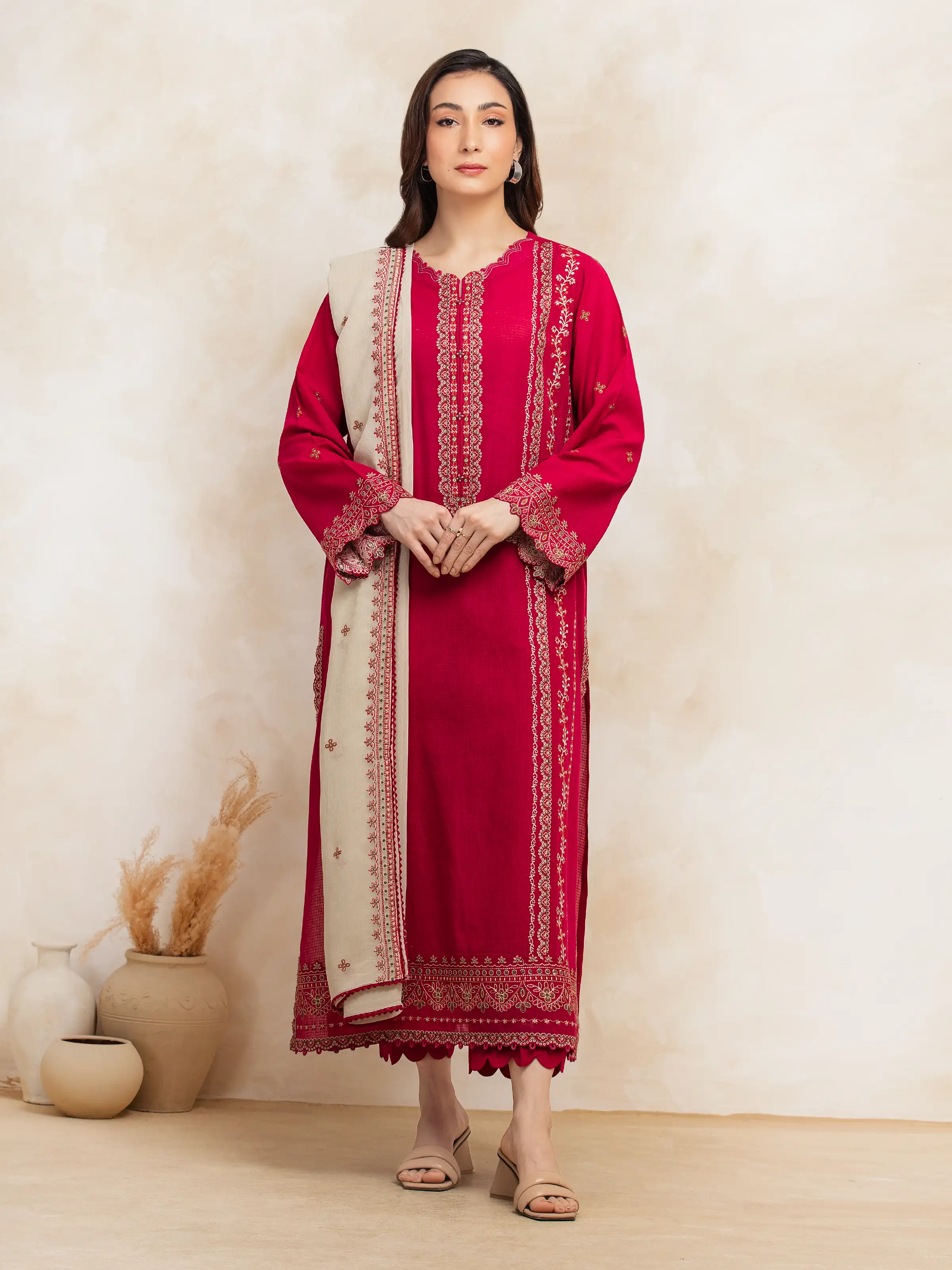 Unstitched Embroidered Lawn Suit - EWU5V1-31238-3P