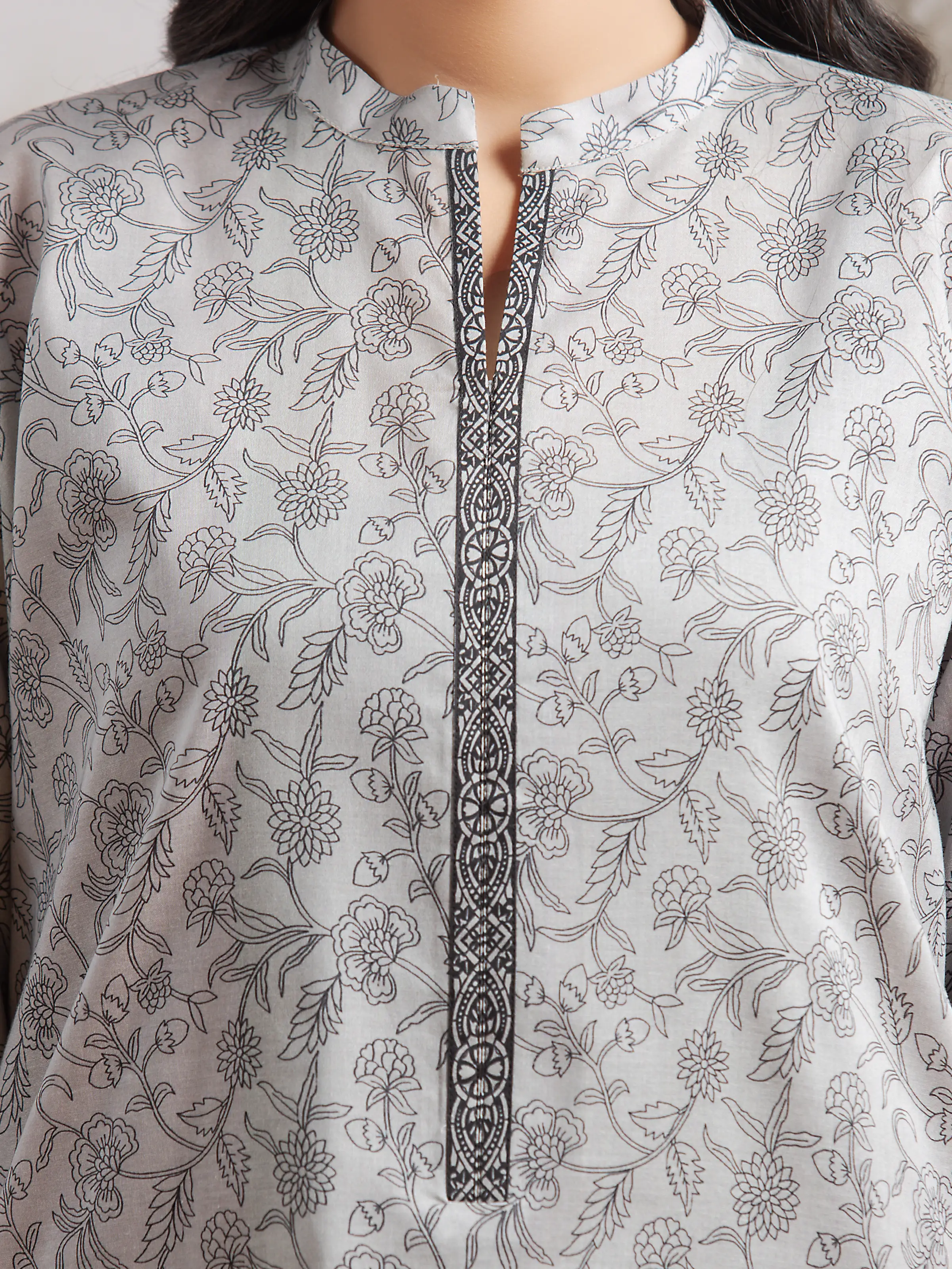 Unstitched Printed Khaddar Shirt - EWU24A3-29593S - Image 2