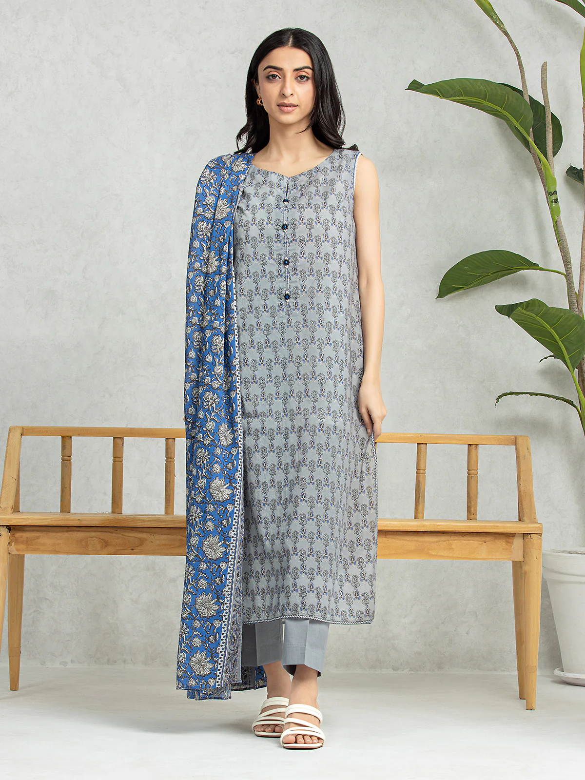 Unstitched Printed Lawn Shirt Dupatta - EWU24A1-28223SD
