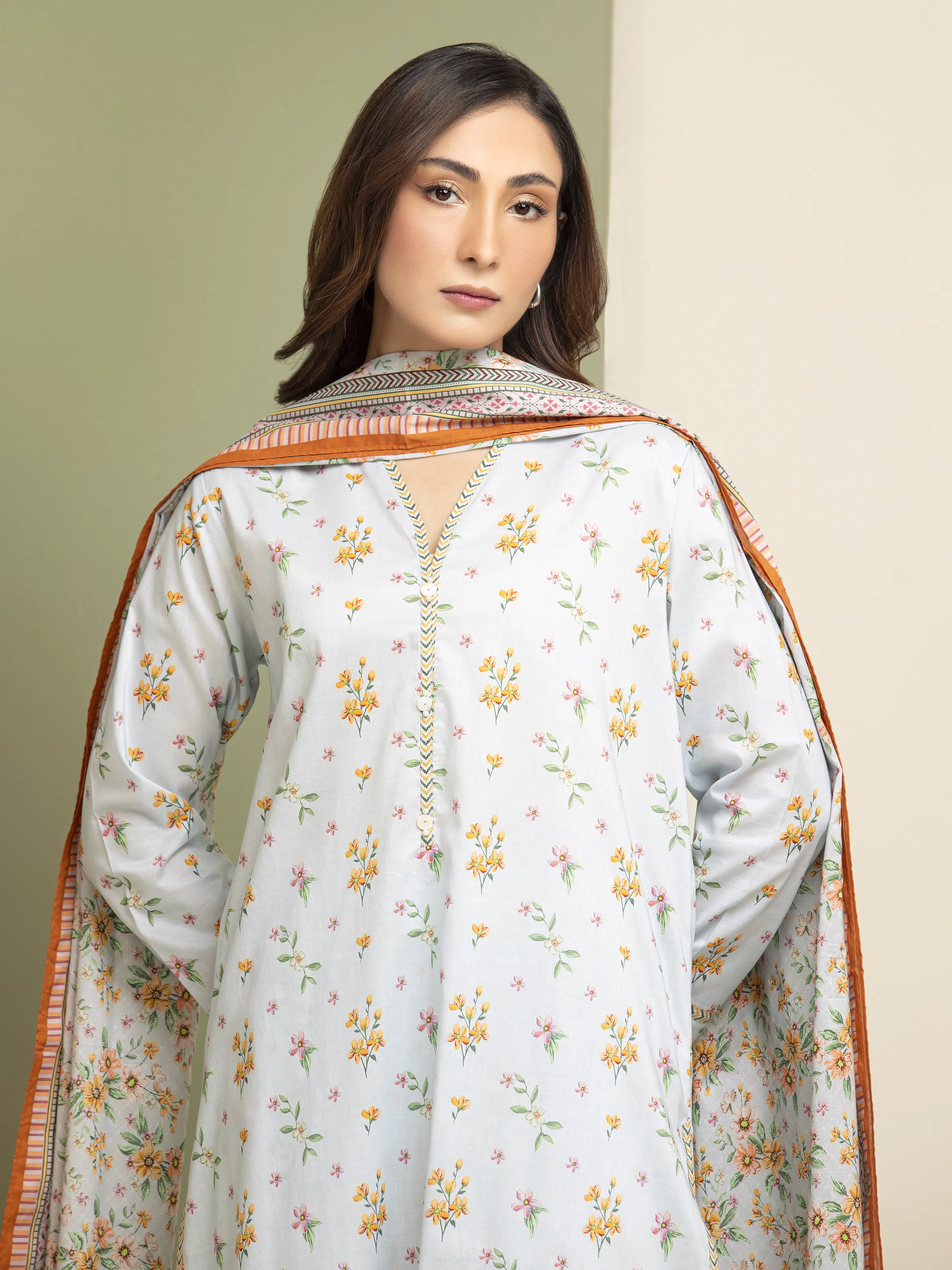 Unstitched Printed Lawn Suit - EWU5A1-35072-3P - Image 2