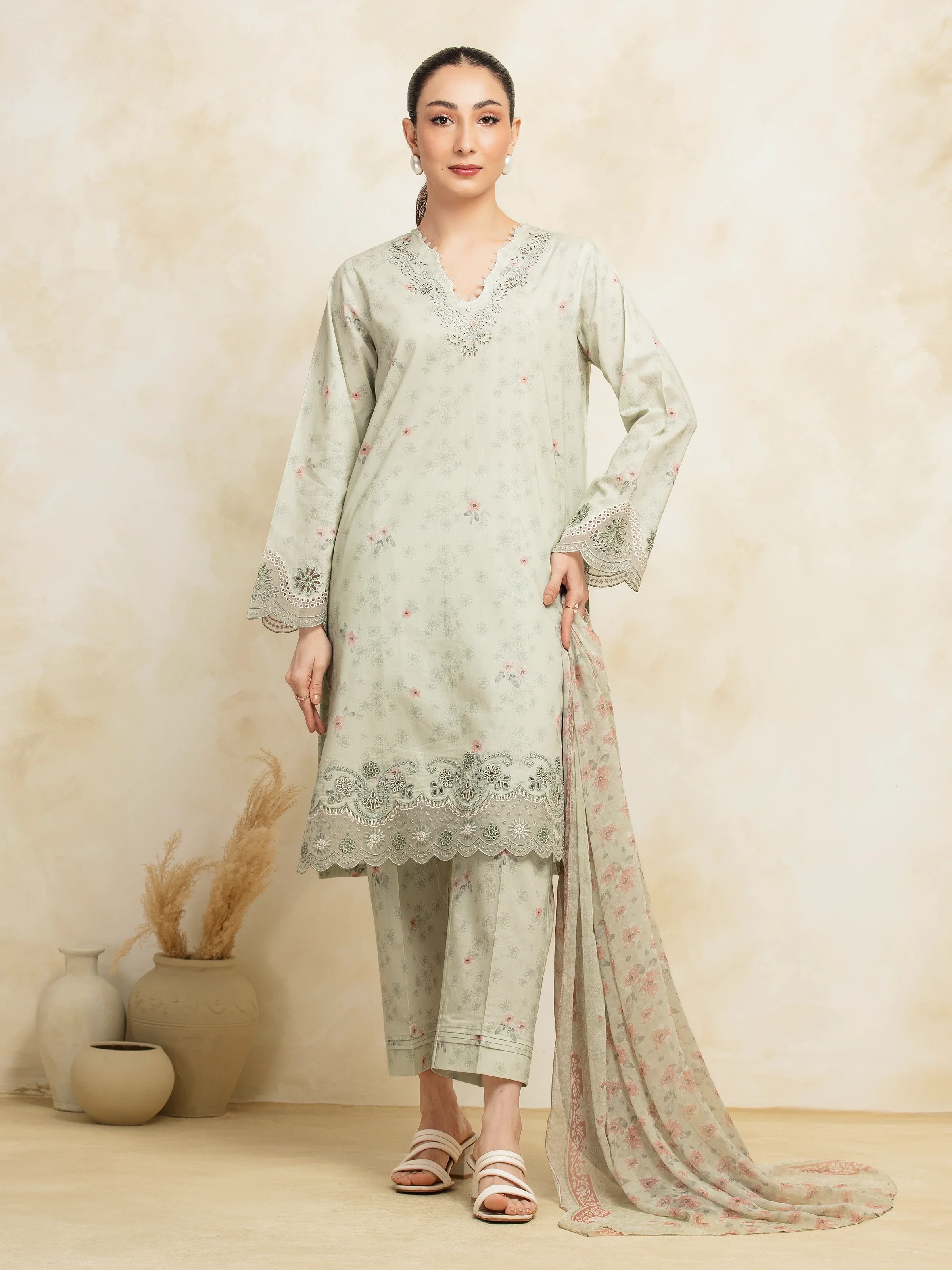 Unstitched Embroidered Lawn Suit - EWU5V1-31062-3P