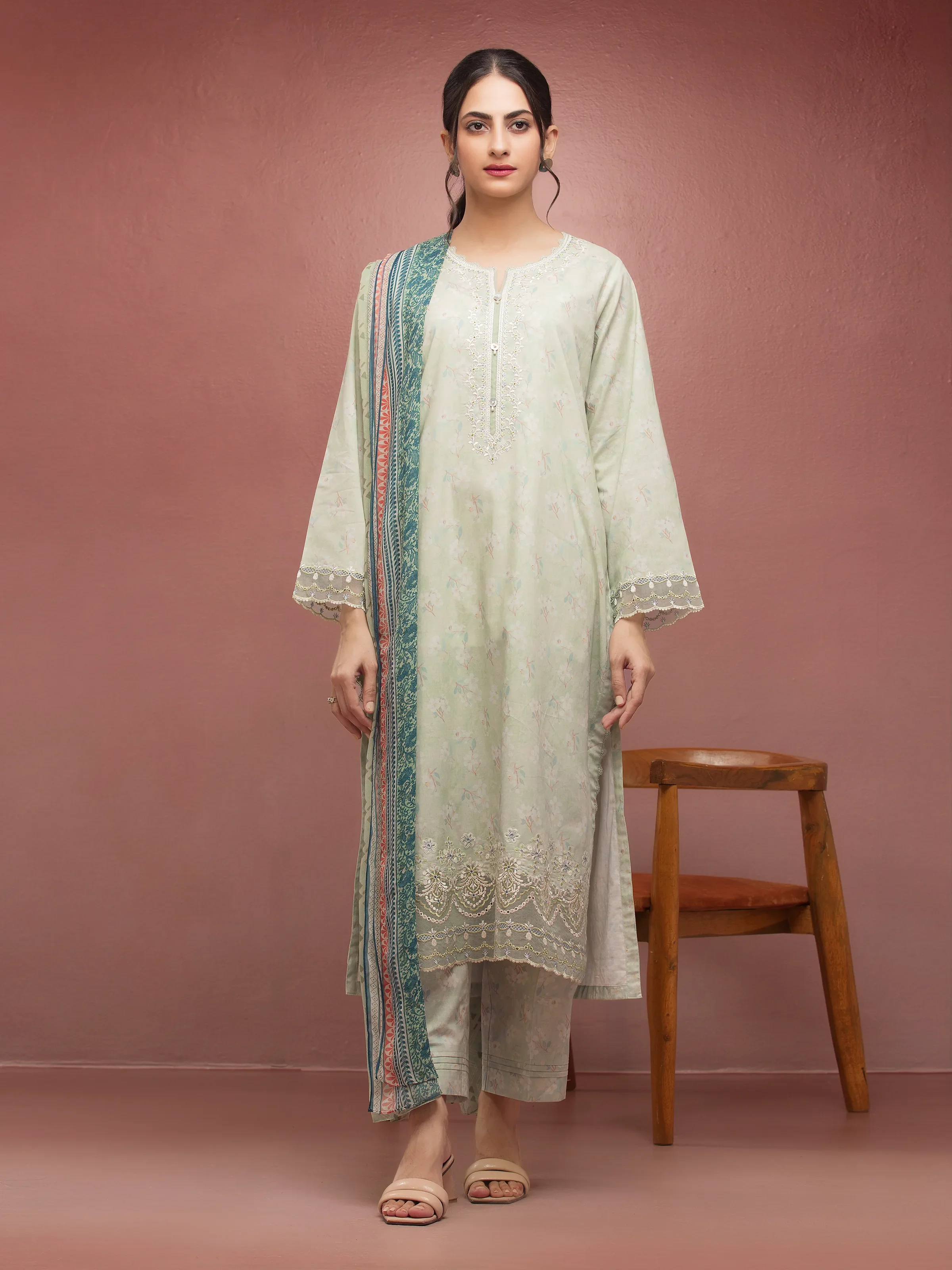 Unstitched Embroidered Lawn Suit - EWU5V1-31086-3P