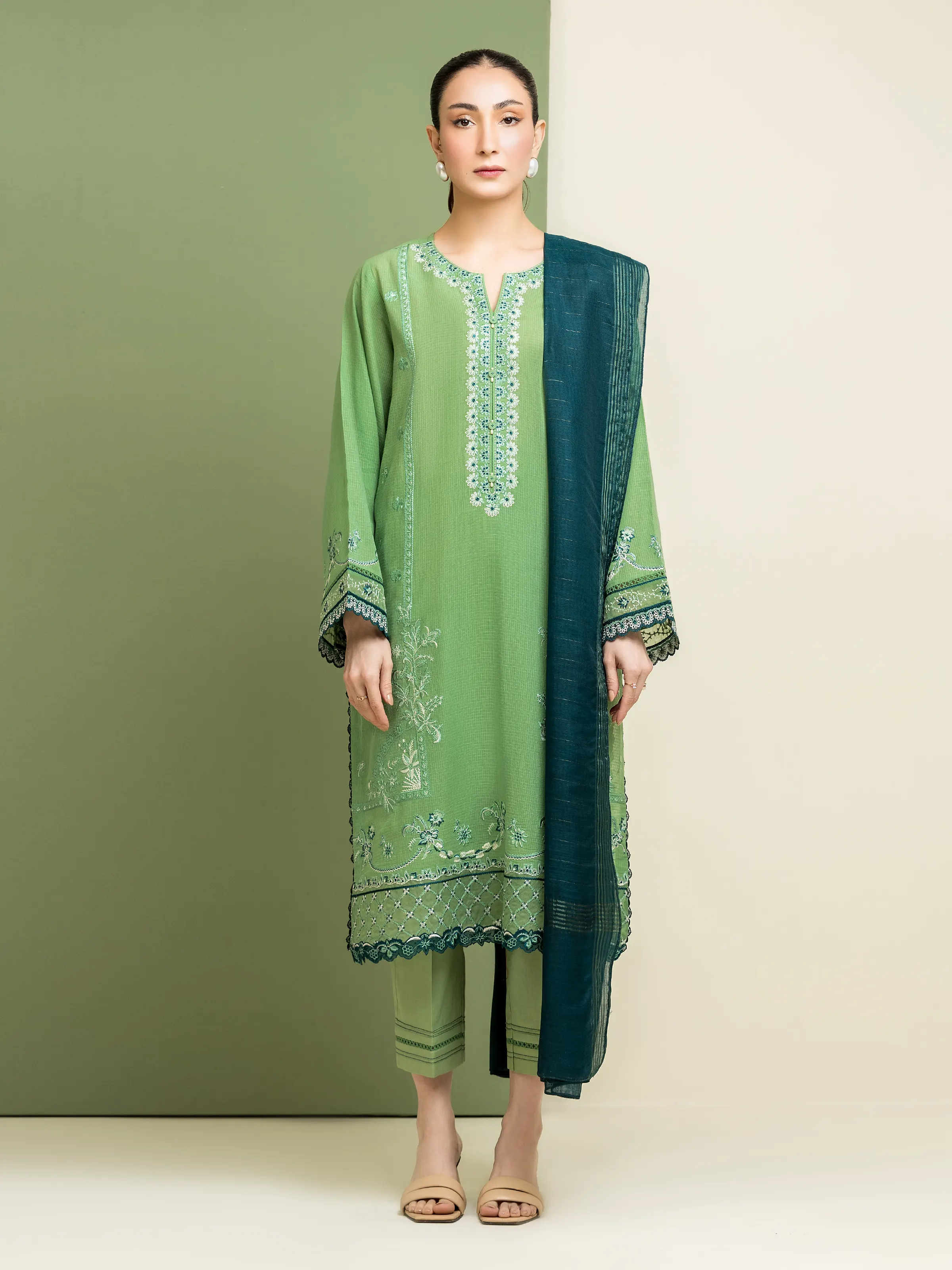 Unstitched Embroidered Lawn Slub Suit - EWU5V1-31231-3P