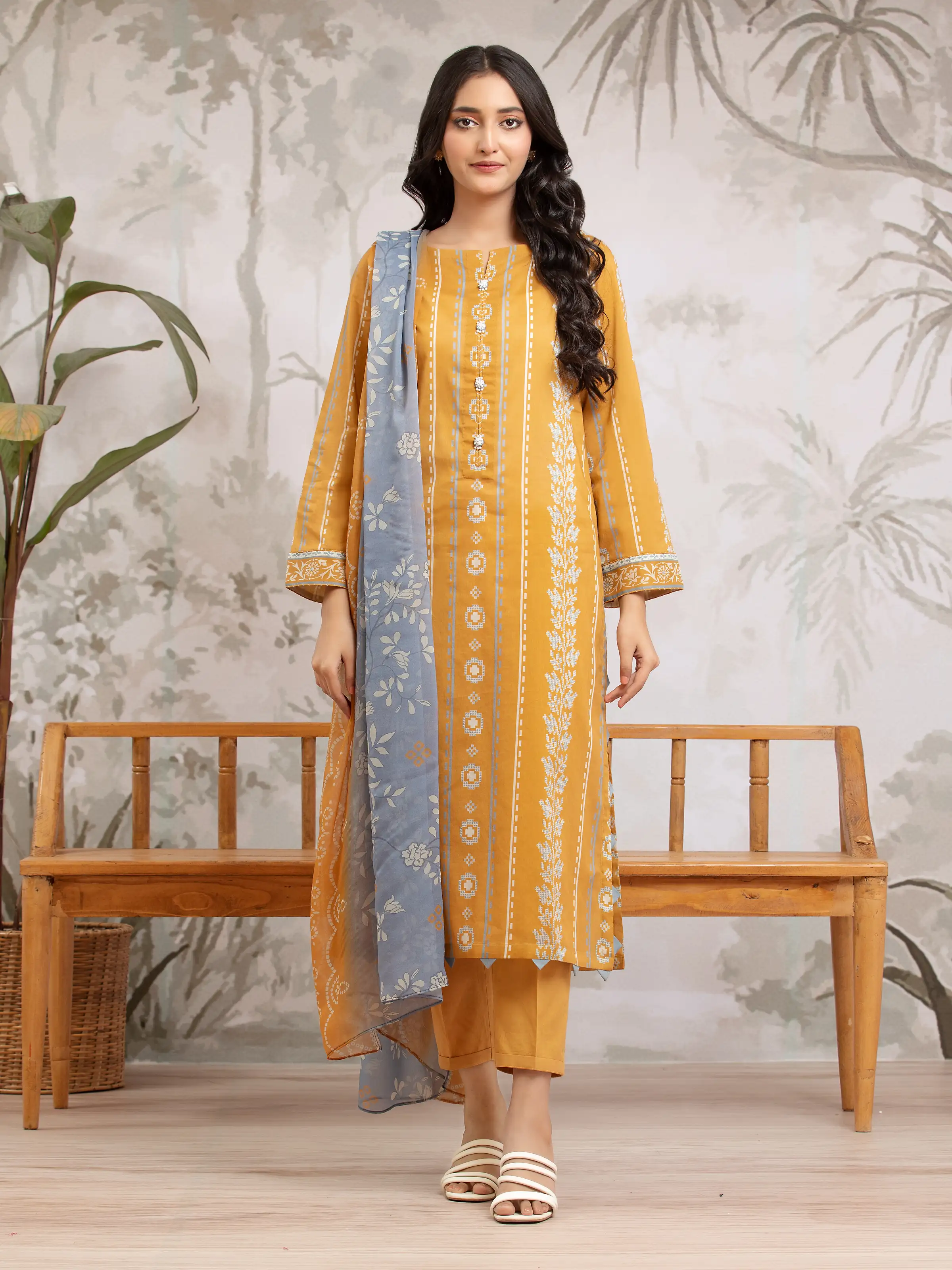 Unstitched Printed Khaddar Suit - EWU24M2-172