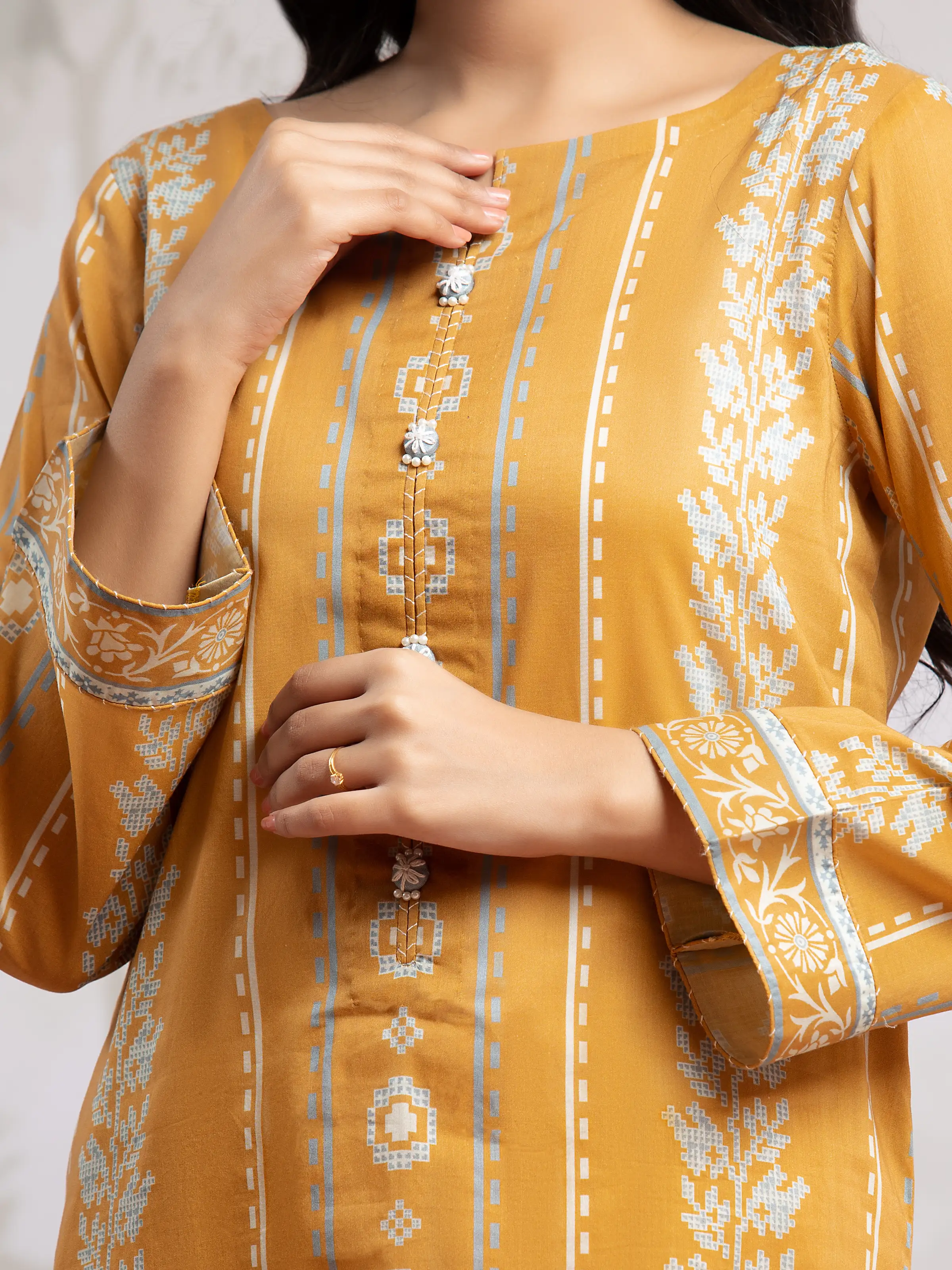 Unstitched Printed Khaddar Suit - EWU24M2-172 - Image 4