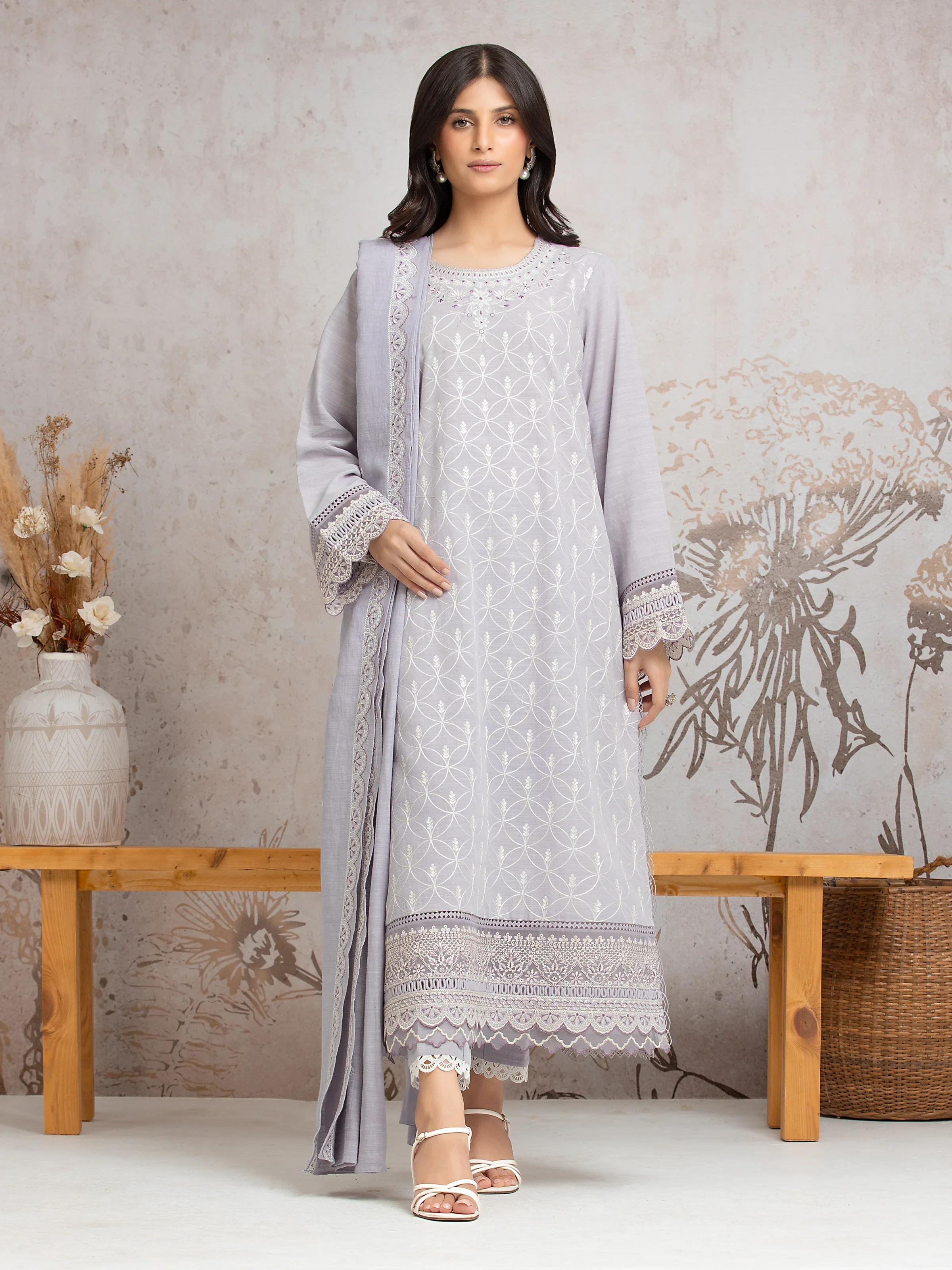 Unstitched Embroidered Marina Twill Suit - EWU24V14-30202-3P
