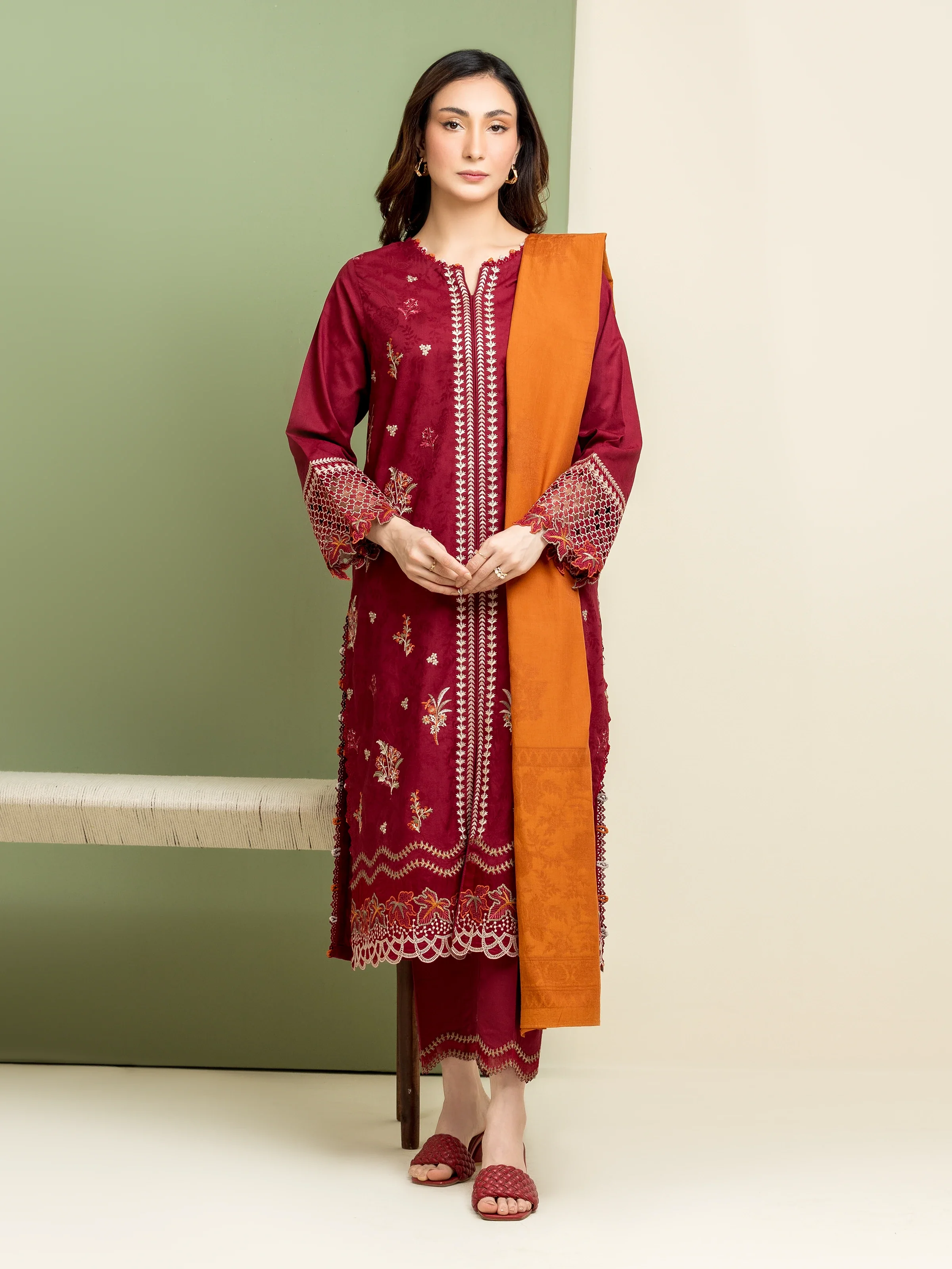 Unstitched Embroidered Self Jacquard Suit - EWU5V3-31154-3P