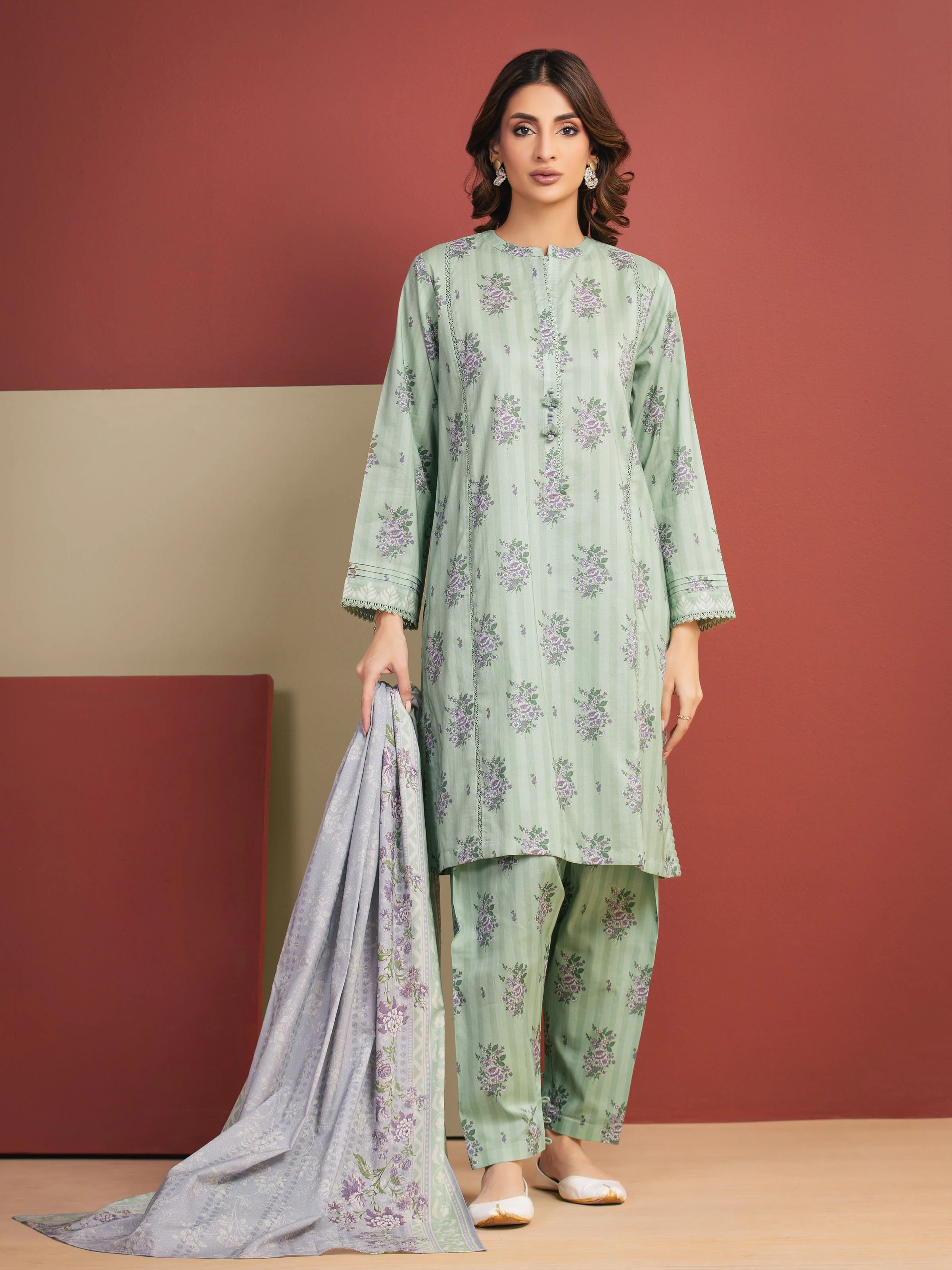 Unstitched Printed Lawn Suit - EWU5A1-35322-3P